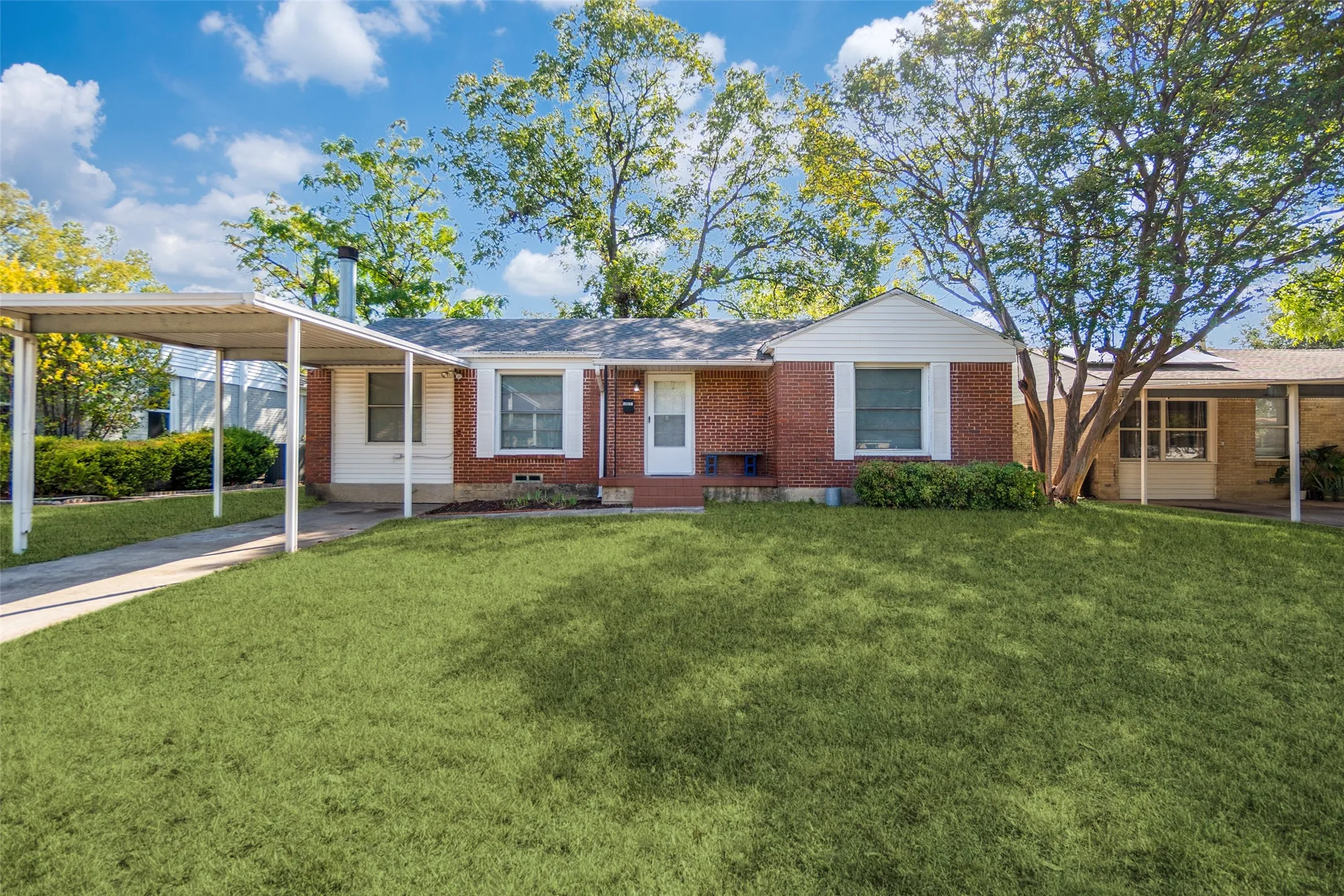 Single Family Residence For Rent