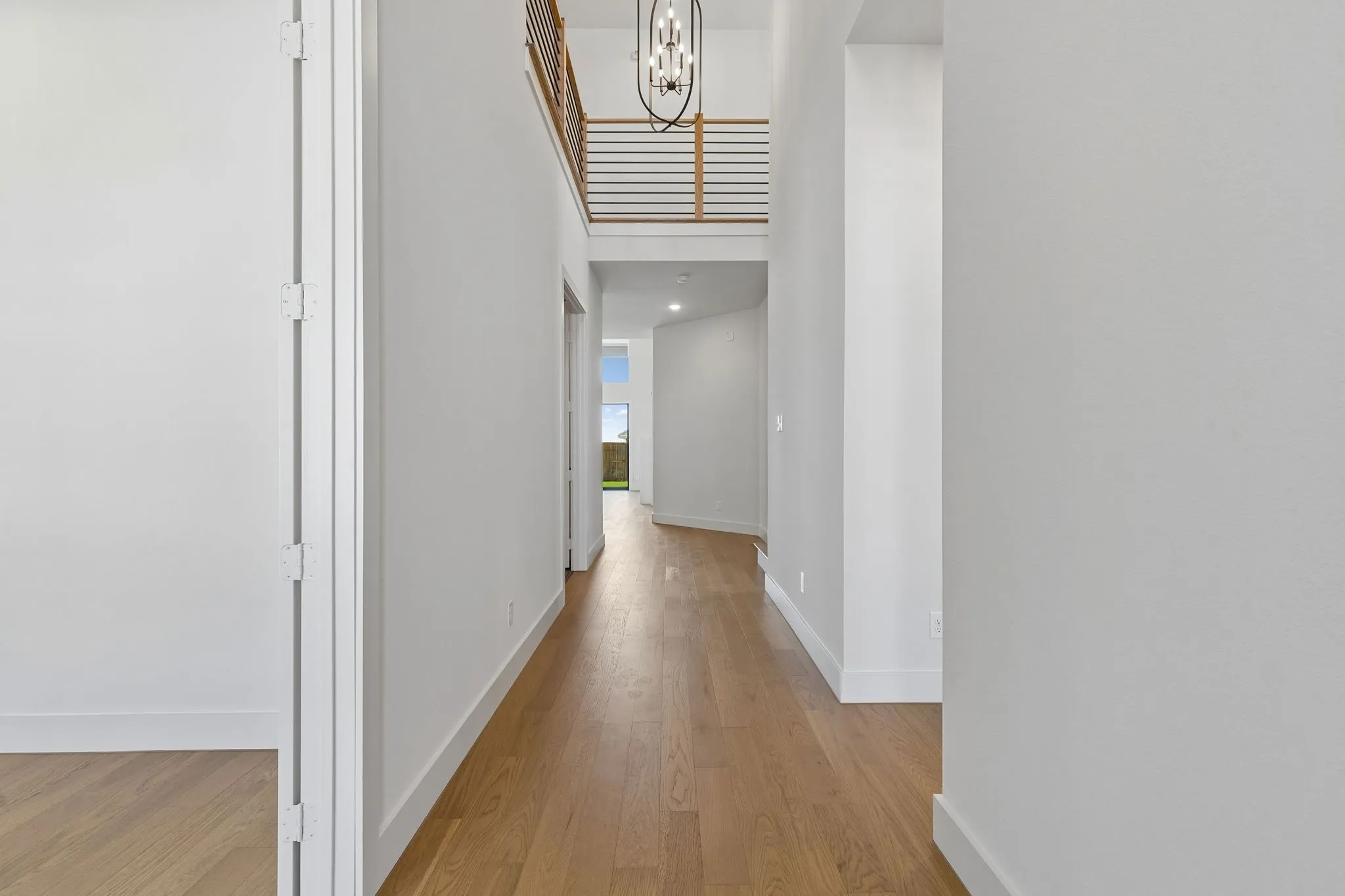 With sight lines from the front through to the rear of the home and ample wall space to display art work, our Madison II plan offers the perfect entry for you to welcome friends and family into your forever home!
