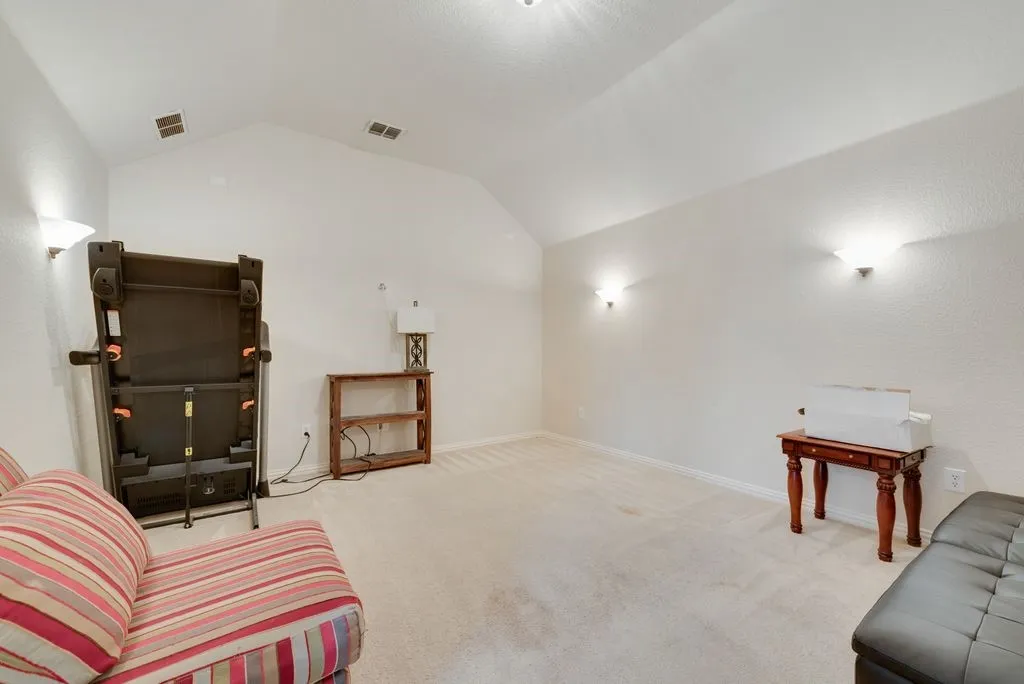 Single Family Residence For Sale in Dallas County , 6011 Crestridge Lane, Sachse, Texas 75048, 4 Bedroom, 4 Bathroom, 2 Garage spaces, 3,228 Sqft, built in 2004, mls#21409113, Real Estate Agent in Sachse, Homes For Sale in Dallas county, Homes For Sale in Sachse, Realtor in Sachse Texas, Real Estate Brokerage Independent Realty Texas, Luminita Cordes Realtor