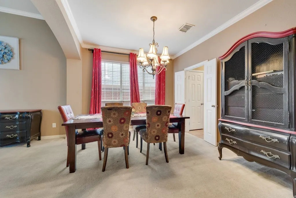 Single Family Residence For Sale in Dallas County , 6011 Crestridge Lane, Sachse, Texas 75048, 4 Bedroom, 4 Bathroom, 2 Garage spaces, 3,228 Sqft, built in 2004, mls#21409113, Real Estate Agent in Sachse, Homes For Sale in Dallas county, Homes For Sale in Sachse, Realtor in Sachse Texas, Real Estate Brokerage Independent Realty Texas, Luminita Cordes Realtor