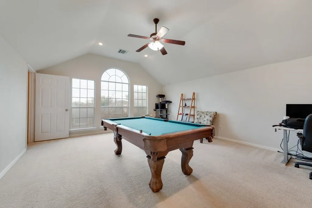 Single Family Residence For Sale in Dallas County , 6011 Crestridge Lane, Sachse, Texas 75048, 4 Bedroom, 4 Bathroom, 2 Garage spaces, 3,228 Sqft, built in 2004, mls#21409113, Real Estate Agent in Sachse, Homes For Sale in Dallas county, Homes For Sale in Sachse, Realtor in Sachse Texas, Real Estate Brokerage Independent Realty Texas, Luminita Cordes Realtor