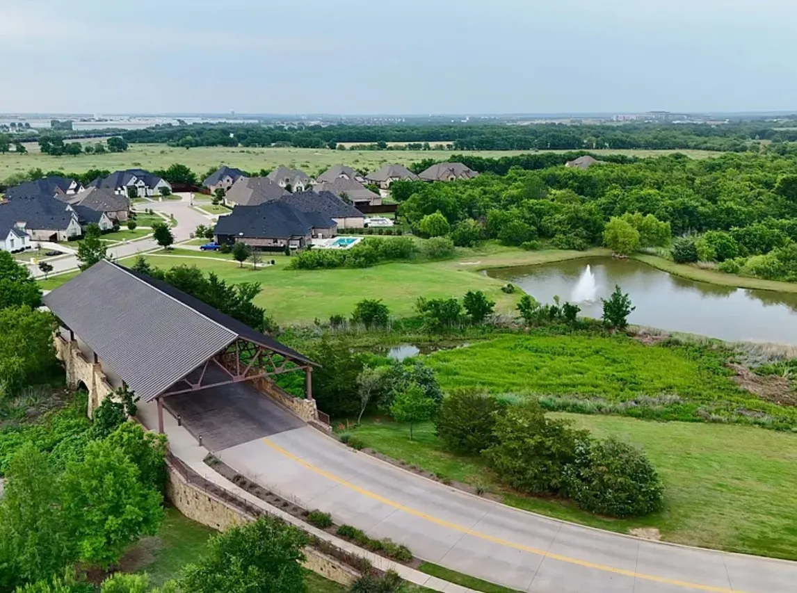 Single Family Residence For Sale in Tarrant County , 1705 Grand Meadows Drive, Keller, Texas 76248, 3 Bedroom, 2 Bathroom, 2 Garage spaces, 2,816 Sqft, built in 2009, mls#21409109, Real Estate Agent in Keller, Homes For Sale in Tarrant county, Homes For Sale in Keller, Realtor in Keller Texas, Real Estate Brokerage Independent Realty Texas, Luminita Cordes Realtor