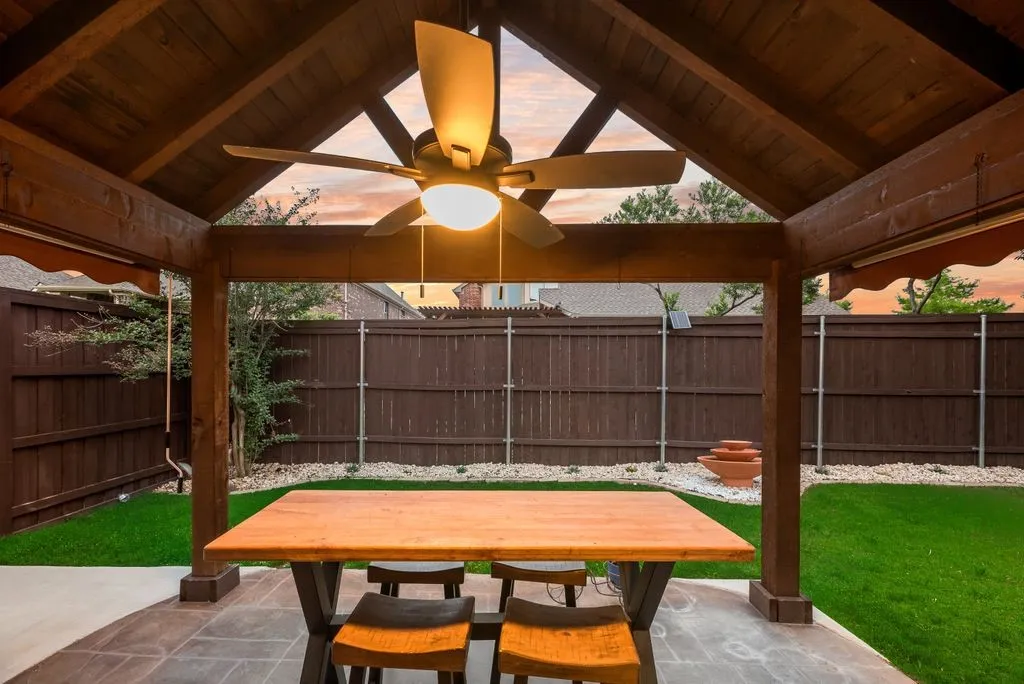 Single Family Residence For Sale in Tarrant County , 1705 Grand Meadows Drive, Keller, Texas 76248, 3 Bedroom, 2 Bathroom, 2 Garage spaces, 2,816 Sqft, built in 2009, mls#21409109, Real Estate Agent in Keller, Homes For Sale in Tarrant county, Homes For Sale in Keller, Realtor in Keller Texas, Real Estate Brokerage Independent Realty Texas, Luminita Cordes Realtor