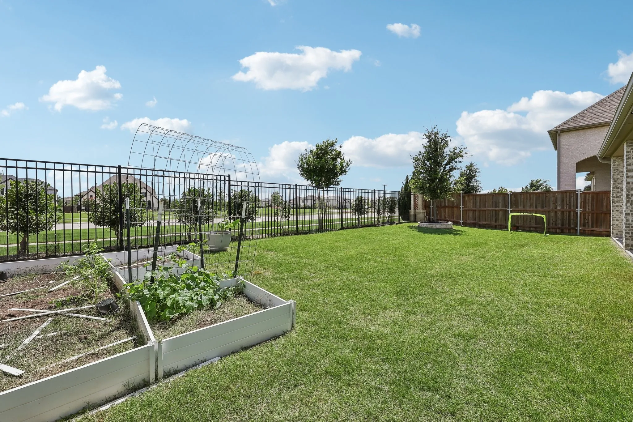 Single Family Residence For Rent in Collin County , 2351 Glen Heather Lane, Prosper, Texas 75078, 5 Bedroom, 5 Bathroom, 2 Garage spaces, 3,918 Sqft, built in 2022, mls#21409127, Real Estate Agent in Prosper, Homes For Rent in Collin county, Homes For Rent in Prosper, Realtor in Prosper Texas, Real Estate Brokerage Independent Realty Texas, Luminita Cordes Realtor