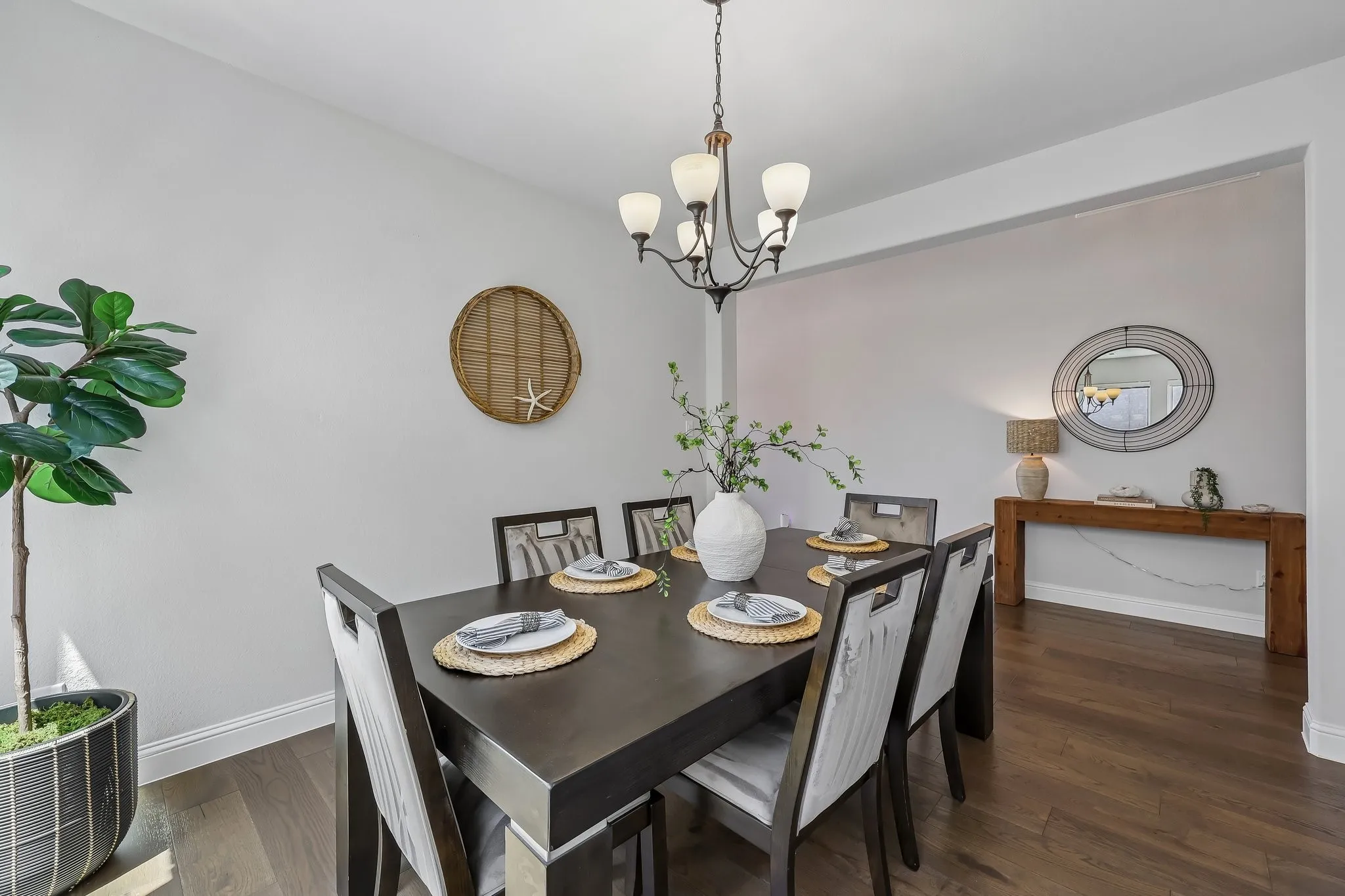 Single Family Residence For Rent in Collin County , 2351 Glen Heather Lane, Prosper, Texas 75078, 5 Bedroom, 5 Bathroom, 2 Garage spaces, 3,918 Sqft, built in 2022, mls#21409127, Real Estate Agent in Prosper, Homes For Rent in Collin county, Homes For Rent in Prosper, Realtor in Prosper Texas, Real Estate Brokerage Independent Realty Texas, Luminita Cordes Realtor
