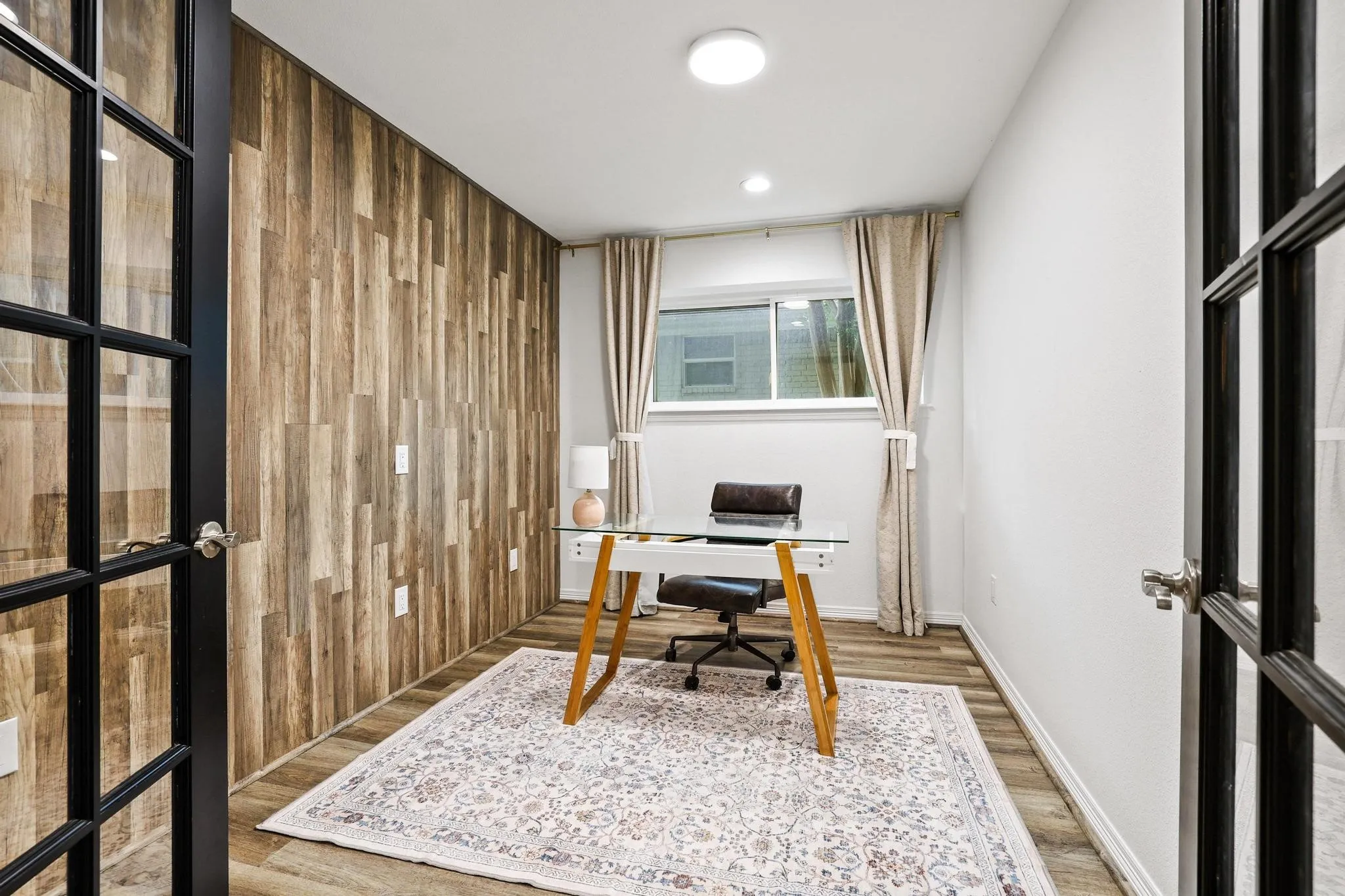 Office, could also be used as a nursery