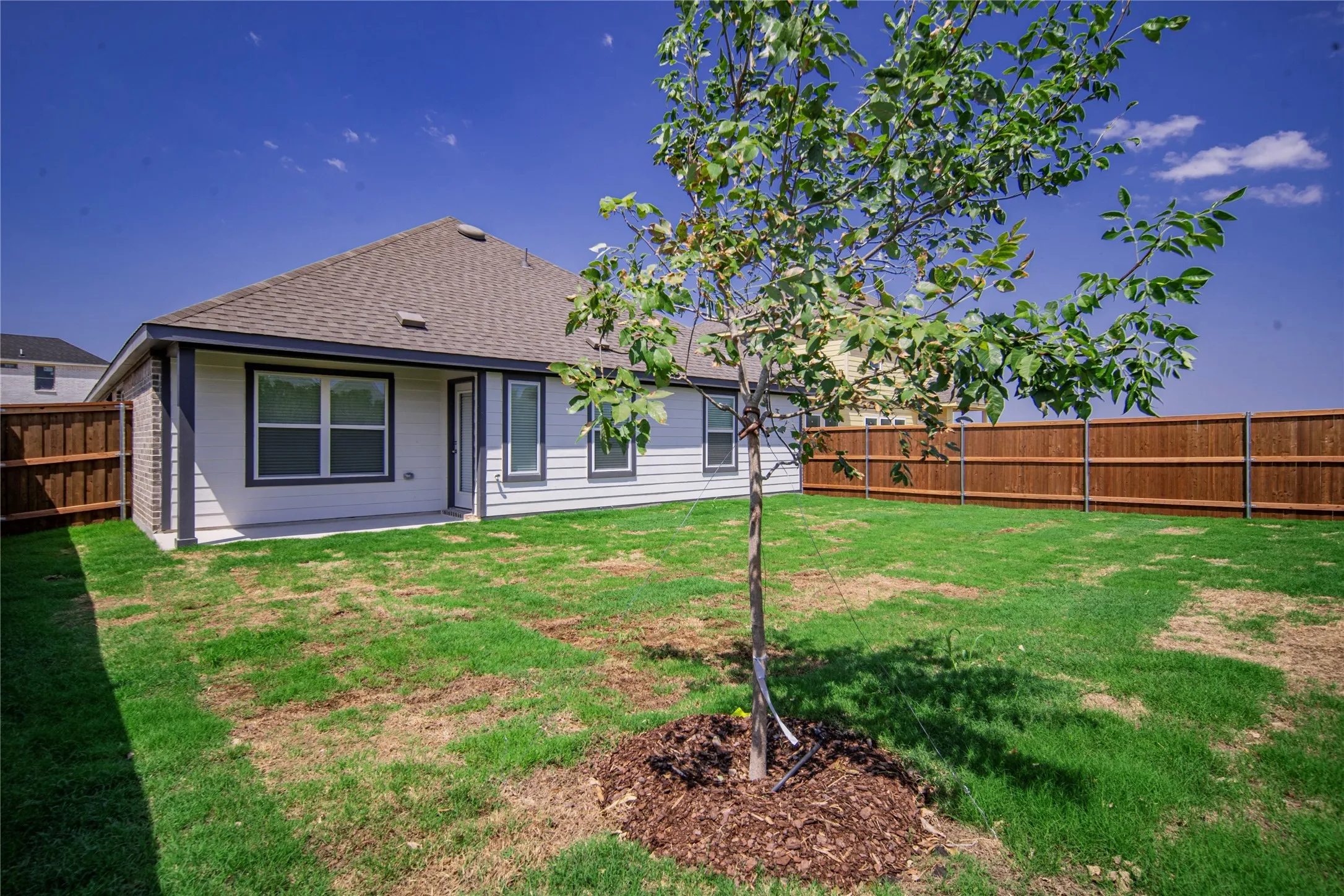 Single Family Residence For Rent in Collin County , 3108 Beau Daniel Drive, Royse City, Texas 75189, 5 Bedroom, 3 Bathroom, 2 Garage spaces, 2,126 Sqft, built in 2023, mls#21409135, Real Estate Agent in Royse City, Homes For Rent in Collin county, Homes For Rent in Royse City, Realtor in Royse City Texas, Real Estate Brokerage Independent Realty Texas, Luminita Cordes Realtor
