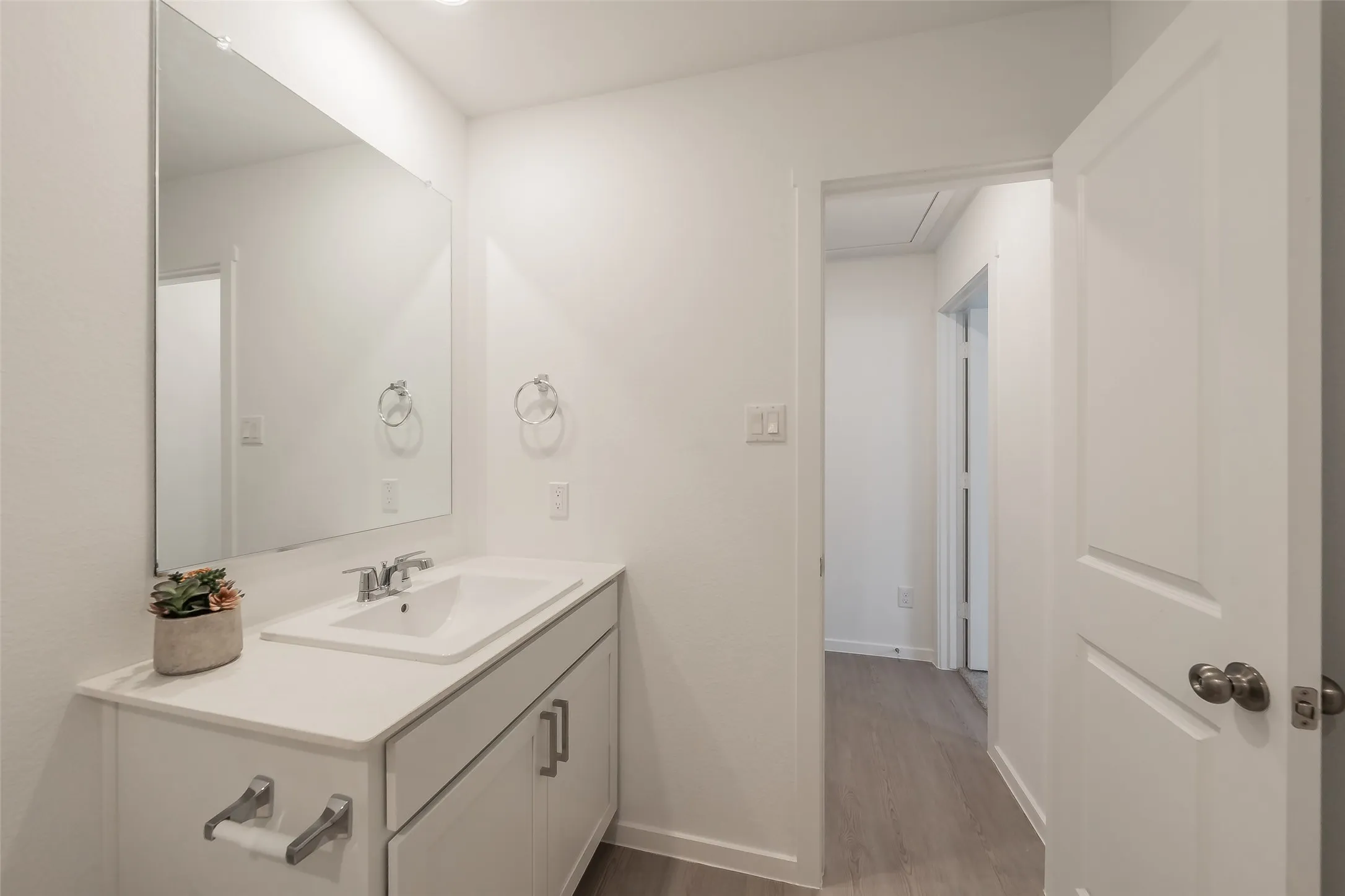Single Family Residence For Rent in Tarrant County , 3013 Tooley Drive, Fort Worth, Texas 76179, 4 Bedroom, 2 Bathroom, 2 Garage spaces, 1,667 Sqft, built in 2026, mls#21408311, Real Estate Agent in Fort Worth, Homes For Rent in Tarrant county, Homes For Rent in Fort Worth, Realtor in Fort Worth Texas, Real Estate Brokerage Independent Realty Texas, Luminita Cordes Realtor