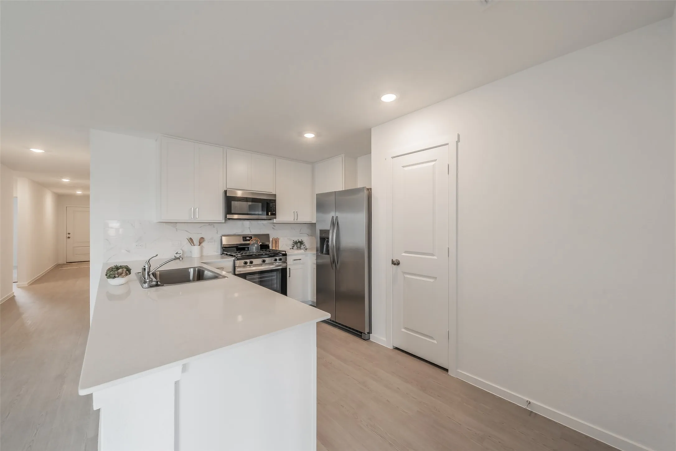 Single Family Residence For Rent in Tarrant County , 3013 Tooley Drive, Fort Worth, Texas 76179, 4 Bedroom, 2 Bathroom, 2 Garage spaces, 1,667 Sqft, built in 2026, mls#21408311, Real Estate Agent in Fort Worth, Homes For Rent in Tarrant county, Homes For Rent in Fort Worth, Realtor in Fort Worth Texas, Real Estate Brokerage Independent Realty Texas, Luminita Cordes Realtor