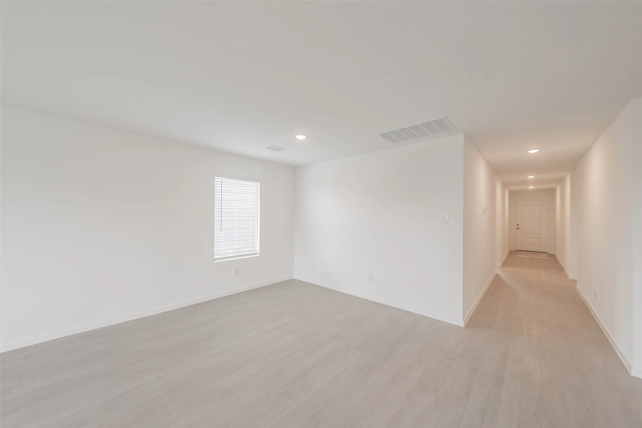 Single Family Residence For Rent in Tarrant County , 3013 Tooley Drive, Fort Worth, Texas 76179, 4 Bedroom, 2 Bathroom, 2 Garage spaces, 1,667 Sqft, built in 2026, mls#21408311, Real Estate Agent in Fort Worth, Homes For Rent in Tarrant county, Homes For Rent in Fort Worth, Realtor in Fort Worth Texas, Real Estate Brokerage Independent Realty Texas, Luminita Cordes Realtor