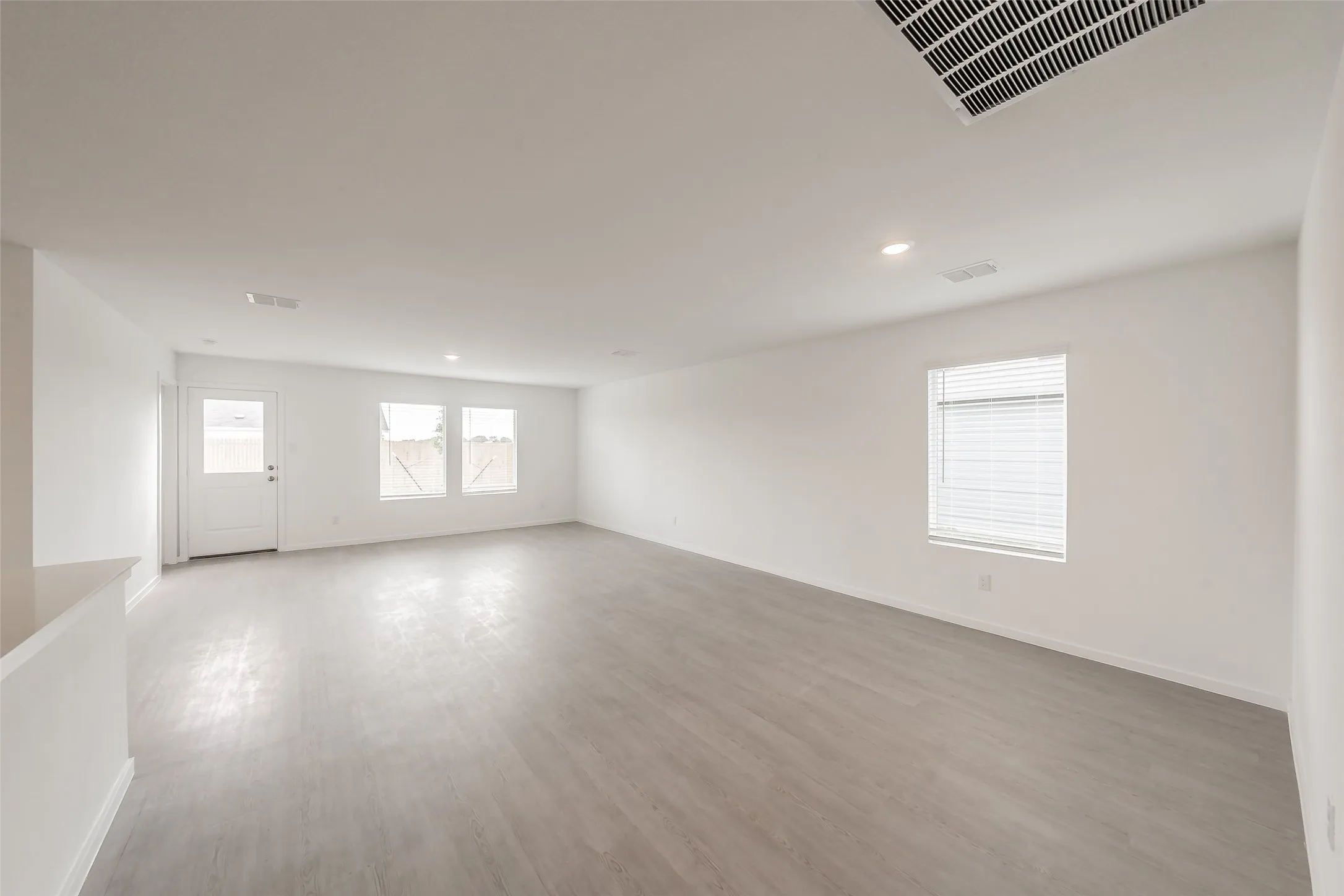 Single Family Residence For Rent in Tarrant County , 3013 Tooley Drive, Fort Worth, Texas 76179, 4 Bedroom, 2 Bathroom, 2 Garage spaces, 1,667 Sqft, built in 2026, mls#21408311, Real Estate Agent in Fort Worth, Homes For Rent in Tarrant county, Homes For Rent in Fort Worth, Realtor in Fort Worth Texas, Real Estate Brokerage Independent Realty Texas, Luminita Cordes Realtor