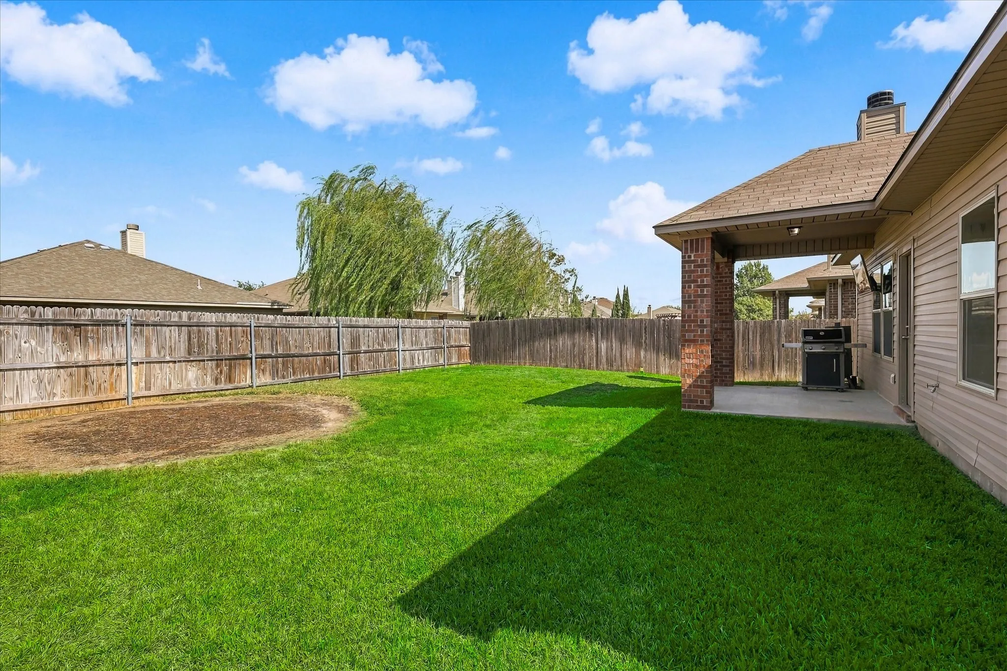 Single Family Residence For Sale in Denton County , 3132 Buckthorn Lane, Denton, Texas 76226, 4 Bedroom, 3 Bathroom, 2 Garage spaces, 3,003 Sqft, built in 2013, mls#21409143, Real Estate Agent in Denton, Homes For Sale in Denton county, Homes For Sale in Denton, Realtor in Denton Texas, Real Estate Brokerage Independent Realty Texas, Luminita Cordes Realtor