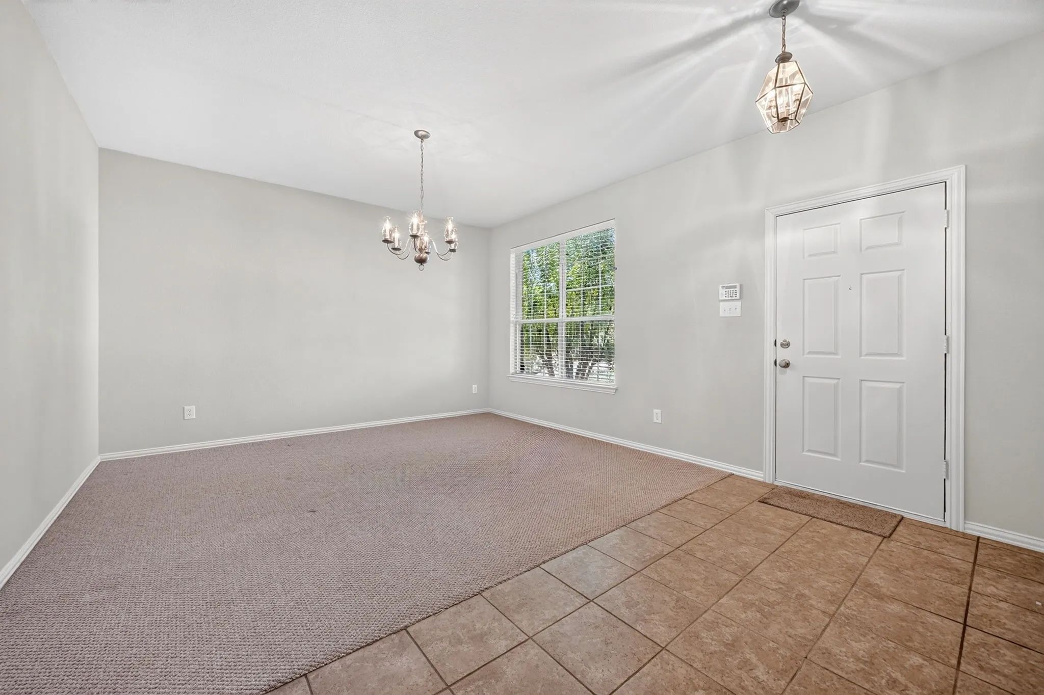 Single Family Residence For Sale in Rockwall County , 2923 Tangleglen Drive, Rockwall, Texas 75032, 4 Bedroom, 2 Bathroom, 2 Garage spaces, 1,991 Sqft, built in 2004, mls#21409130, Real Estate Agent in Rockwall, Homes For Sale in Rockwall county, Homes For Sale in Rockwall, Realtor in Rockwall Texas, Real Estate Brokerage Independent Realty Texas, Luminita Cordes Realtor