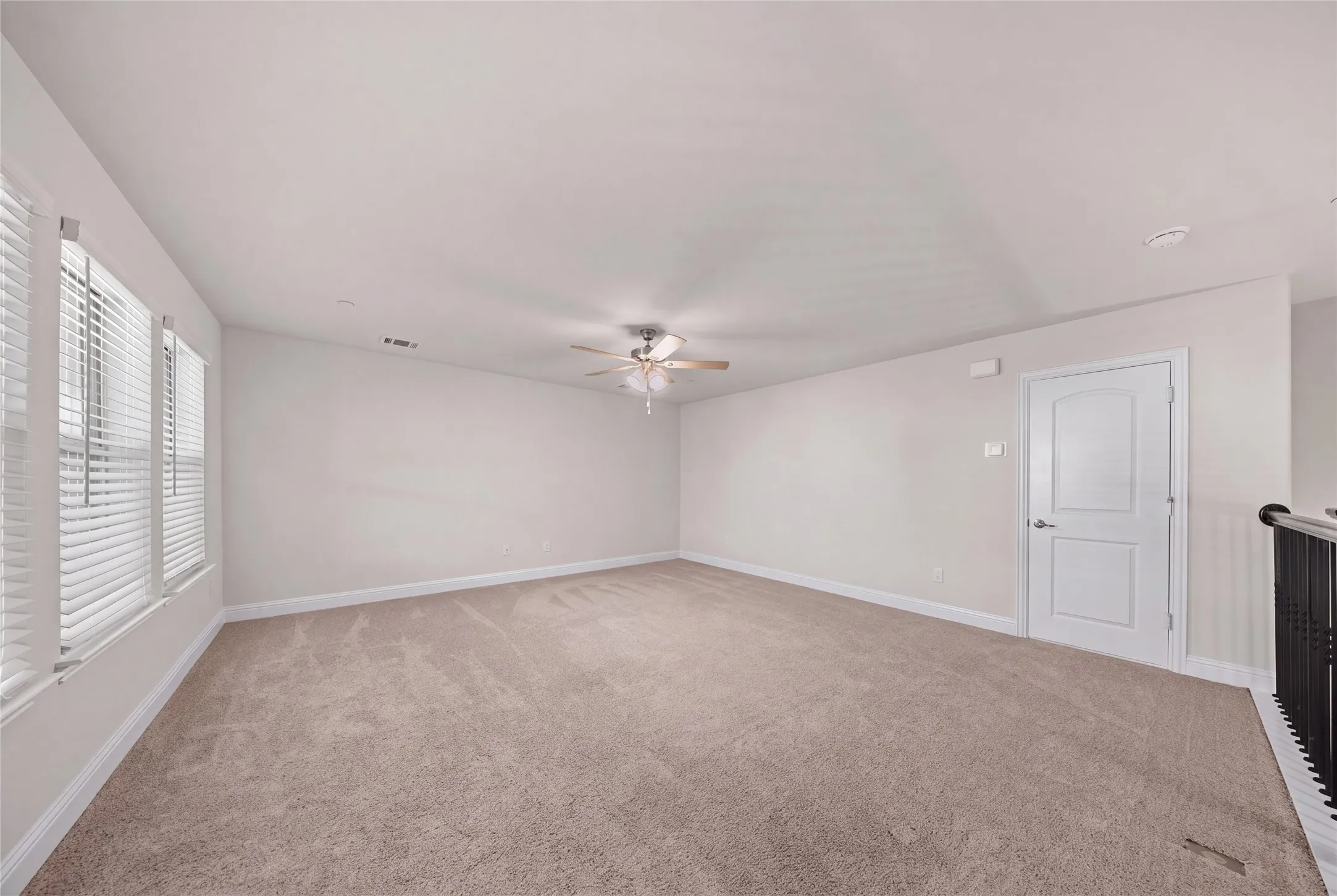 Condominium For Rent in Dallas County , 7849 Sunset Boulevard, Rowlett, Texas 75088, 3 Bedroom, 3 Bathroom, 2 Garage spaces, 2,174 Sqft, built in 2023, mls#21408993, Real Estate Agent in Rowlett, Homes For Rent in Dallas county, Homes For Rent in Rowlett, Realtor in Rowlett Texas, Real Estate Brokerage Independent Realty Texas, Luminita Cordes Realtor
