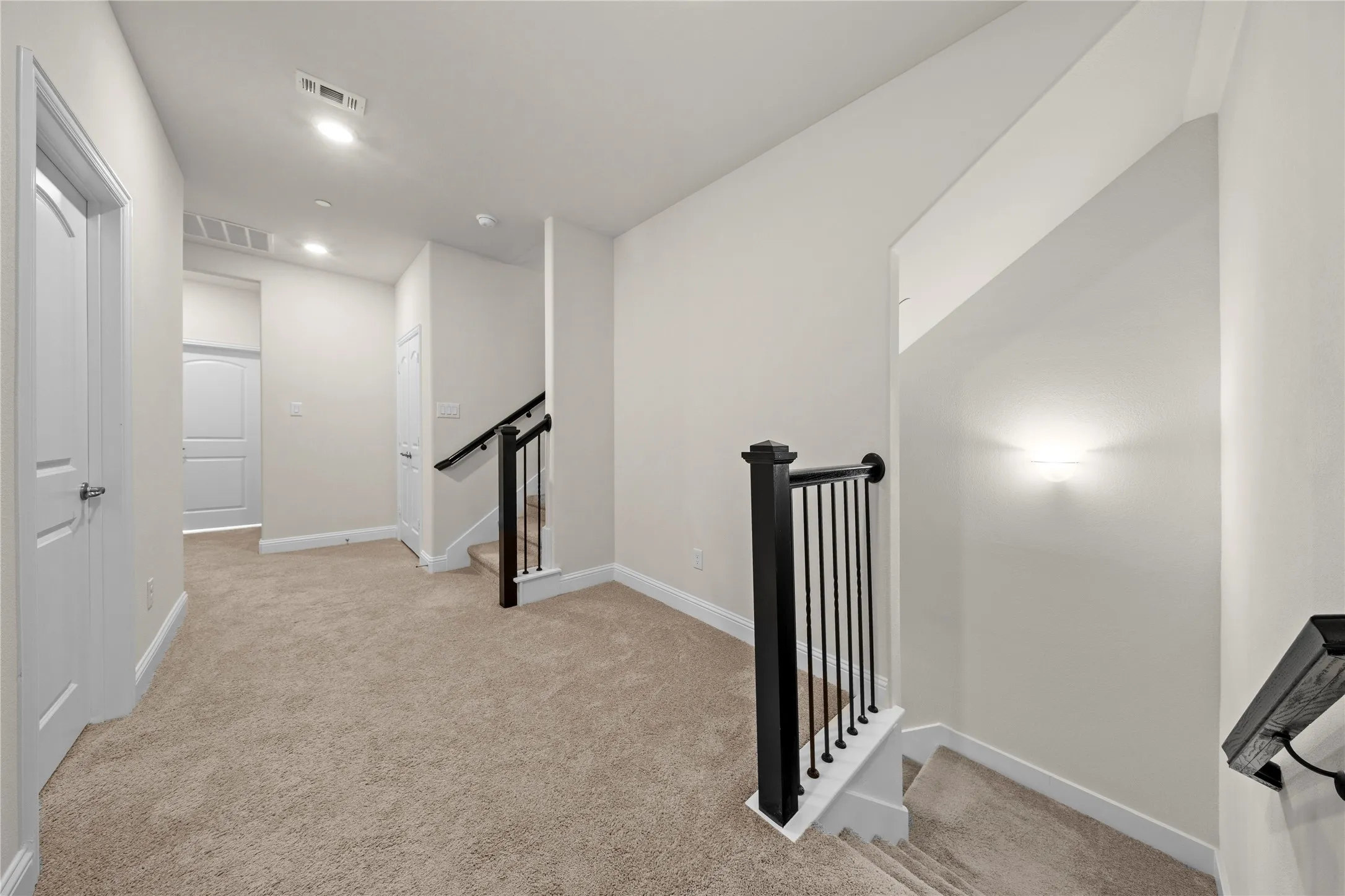 Condominium For Rent in Dallas County , 7849 Sunset Boulevard, Rowlett, Texas 75088, 3 Bedroom, 3 Bathroom, 2 Garage spaces, 2,174 Sqft, built in 2023, mls#21408993, Real Estate Agent in Rowlett, Homes For Rent in Dallas county, Homes For Rent in Rowlett, Realtor in Rowlett Texas, Real Estate Brokerage Independent Realty Texas, Luminita Cordes Realtor