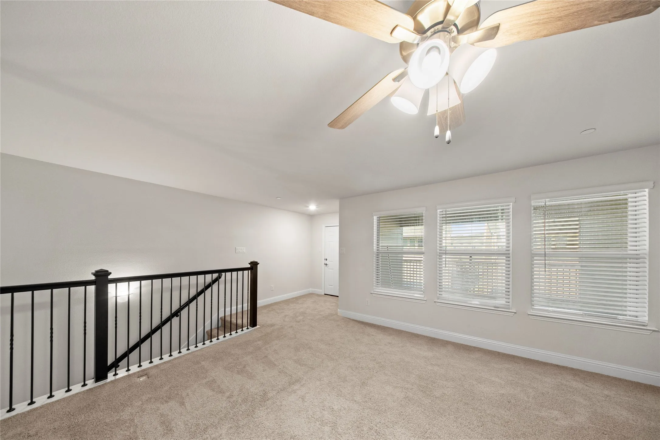 Condominium For Rent in Dallas County , 7849 Sunset Boulevard, Rowlett, Texas 75088, 3 Bedroom, 3 Bathroom, 2 Garage spaces, 2,174 Sqft, built in 2023, mls#21408993, Real Estate Agent in Rowlett, Homes For Rent in Dallas county, Homes For Rent in Rowlett, Realtor in Rowlett Texas, Real Estate Brokerage Independent Realty Texas, Luminita Cordes Realtor