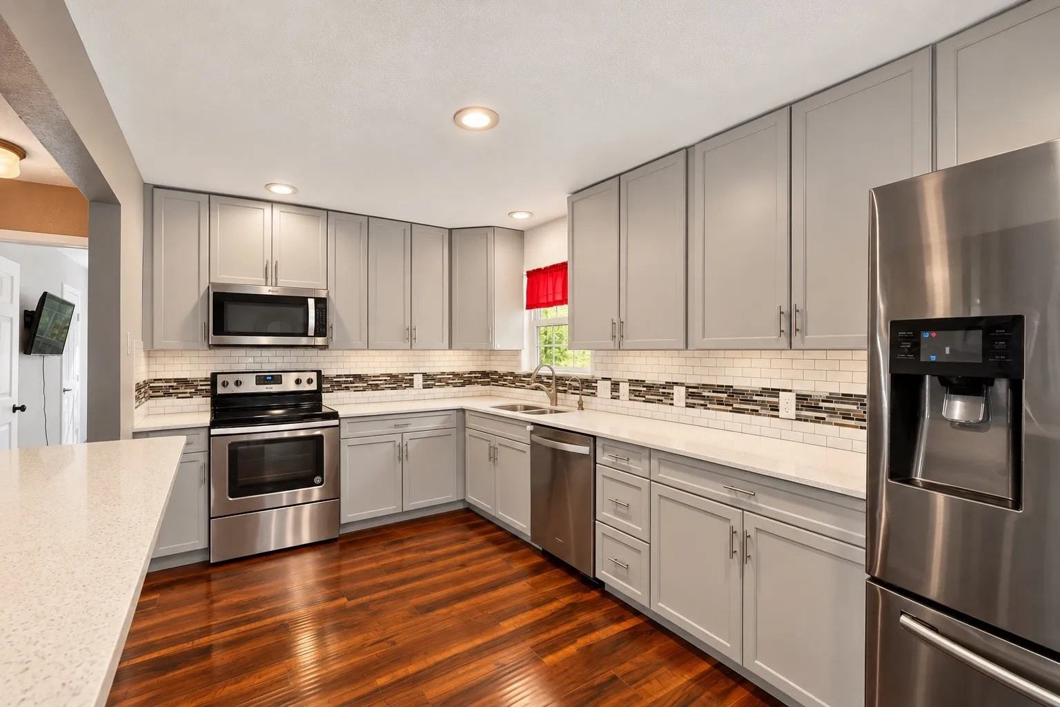 Single Family Residence For Sale in Dallas County , 2822 Materhorn Drive, Dallas, Texas 75228, 3 Bedroom, 2 Bathroom, Garage spaces, 1,458 Sqft, built in 1954, mls#21396487, Real Estate Agent in Dallas, Homes For Sale in Dallas county, Homes For Sale in Dallas, Realtor in Dallas Texas, Real Estate Brokerage Independent Realty Texas, Luminita Cordes Realtor