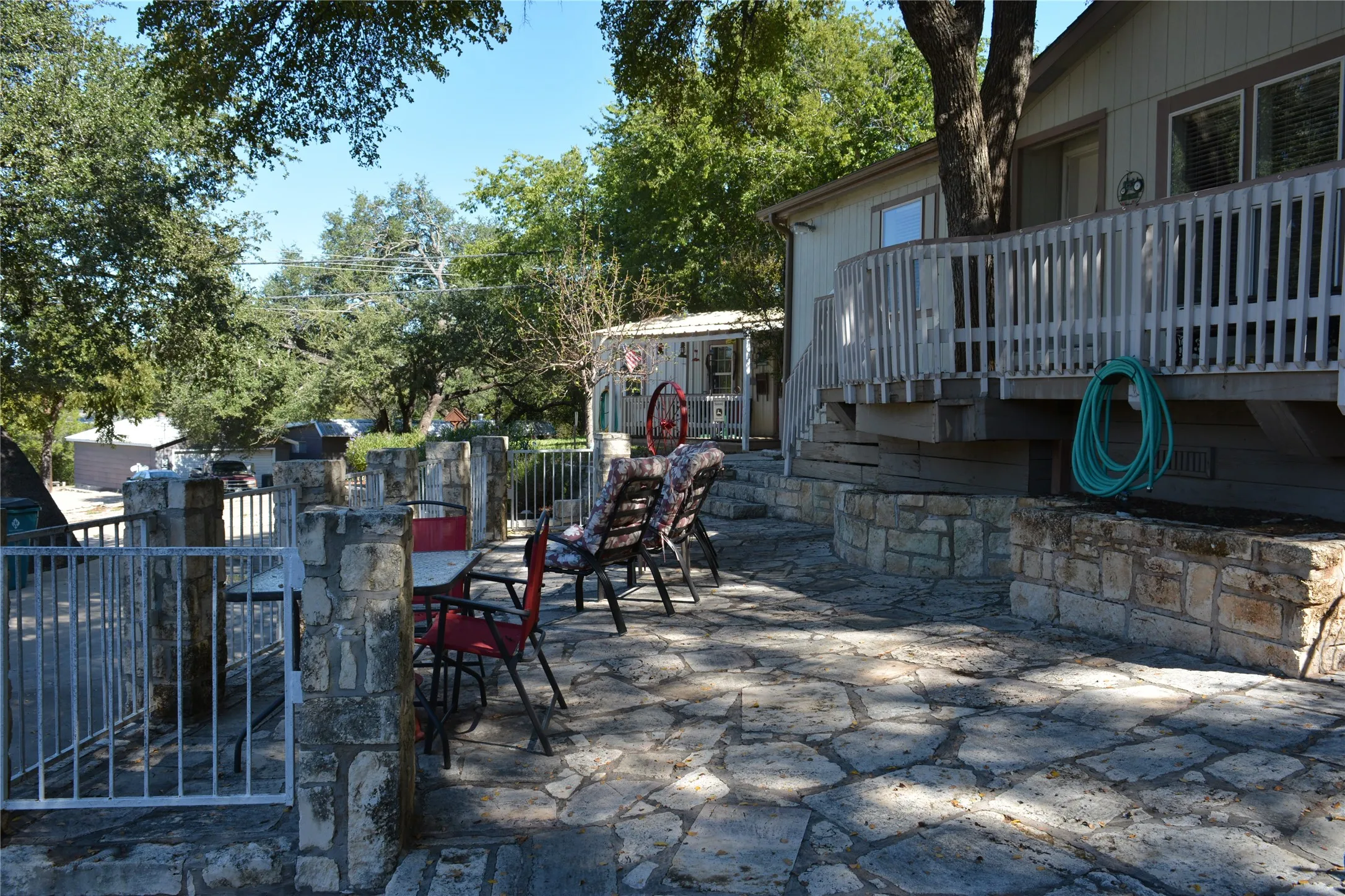 Manufactured Home For Sale in Bosque County , 298 County Road 1700, Clifton, Texas 76634, 3 Bedroom, 2 Bathroom, 3 Garage spaces, 2,048 Sqft, built in 2004, mls#21409150, Real Estate Agent in Clifton, Homes For Sale in Bosque county, Homes For Sale in Clifton, Realtor in Clifton Texas, Real Estate Brokerage Independent Realty Texas, Luminita Cordes Realtor