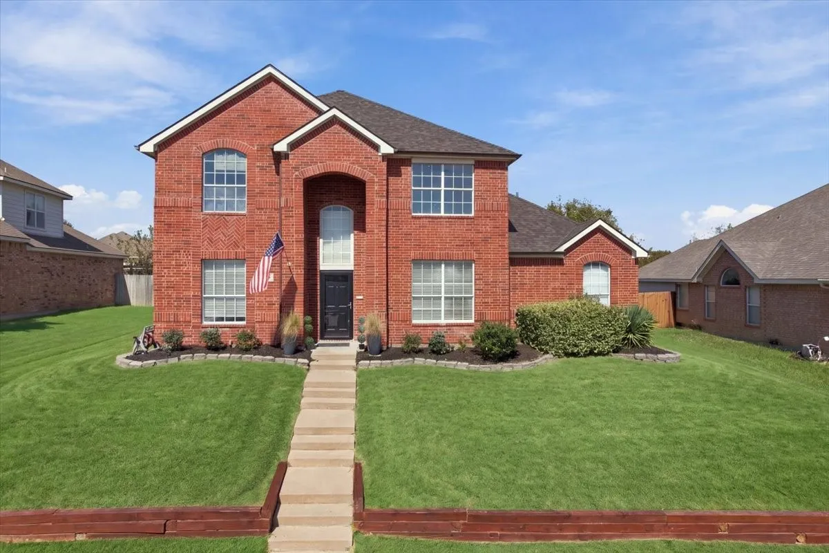 Single Family Residence For Sale