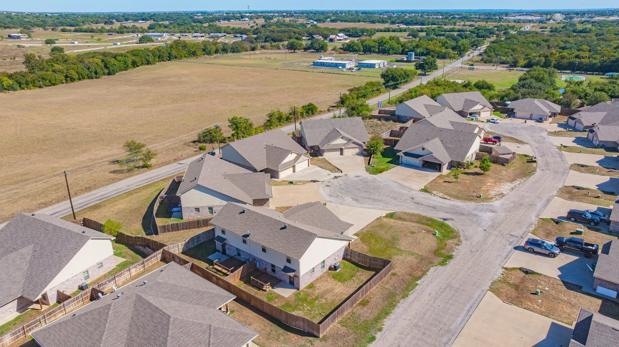 Duplex For Sale in Hood County , 903 Dart Court, Granbury, Texas 76049, 6 Bedroom, 4 Bathroom, 2 Garage spaces, 0 Sqft, built in 2017, mls#21403239, Real Estate Agent in Granbury, Homes For Sale in Hood county, Homes For Sale in Granbury, Realtor in Granbury Texas, Real Estate Brokerage Independent Realty Texas, Luminita Cordes Realtor
