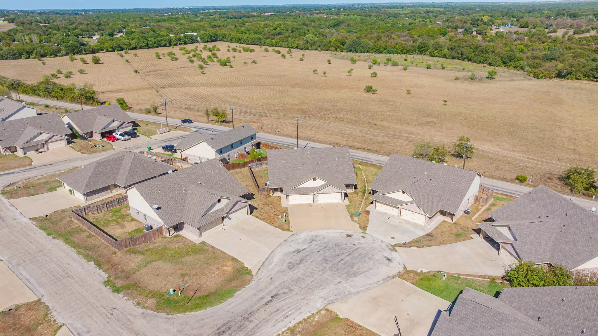Duplex For Sale in Hood County , 903 Dart Court, Granbury, Texas 76049, 6 Bedroom, 4 Bathroom, 2 Garage spaces, 0 Sqft, built in 2017, mls#21403239, Real Estate Agent in Granbury, Homes For Sale in Hood county, Homes For Sale in Granbury, Realtor in Granbury Texas, Real Estate Brokerage Independent Realty Texas, Luminita Cordes Realtor