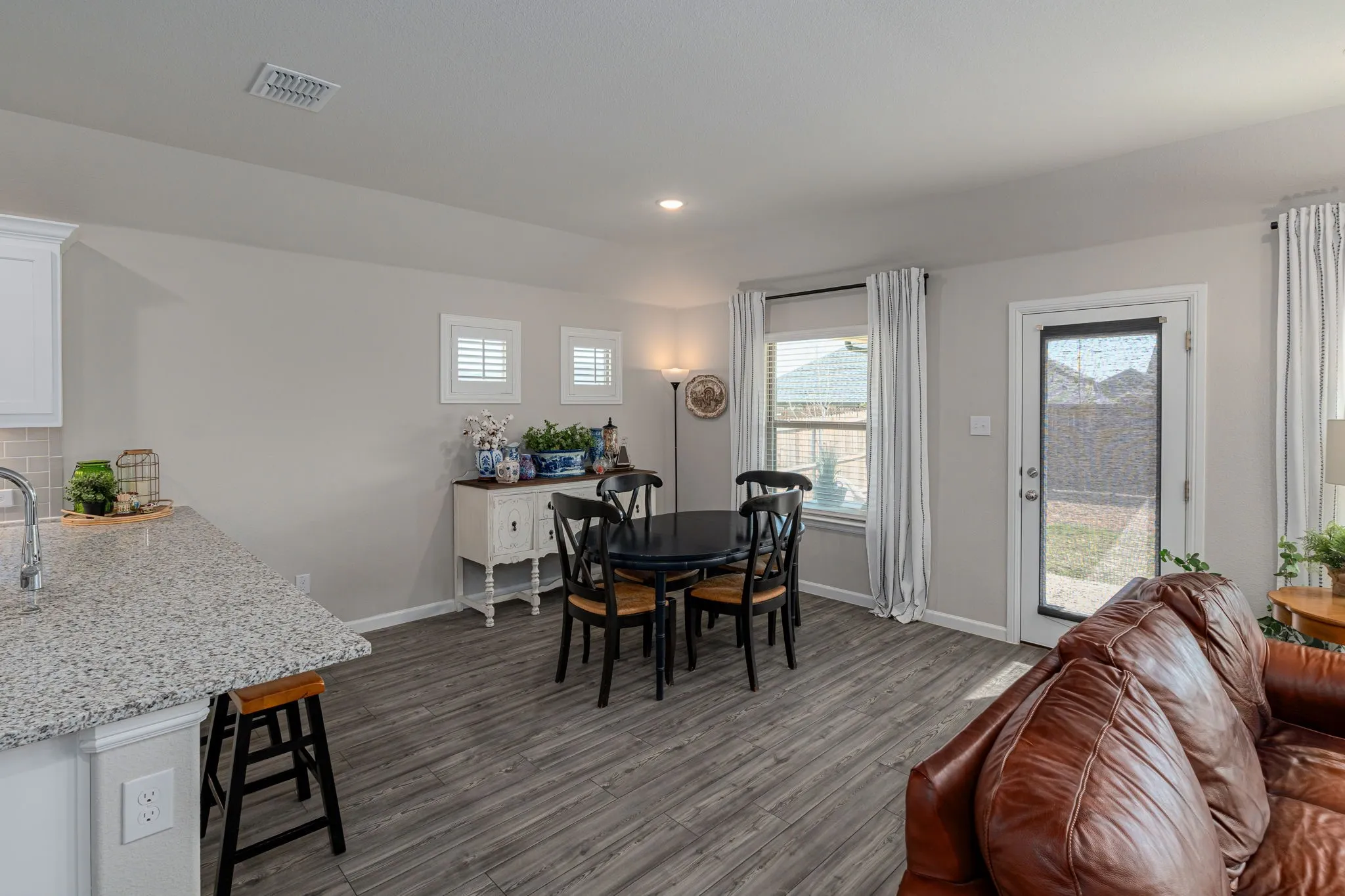 Single Family Residence For Rent in Collin County , 471 Crystal Clear Lane, Princeton, Texas 75407, 4 Bedroom, 2 Bathroom, 2 Garage spaces, 1,810 Sqft, built in 2020, mls#21409164, Real Estate Agent in Princeton, Homes For Rent in Collin county, Homes For Rent in Princeton, Realtor in Princeton Texas, Real Estate Brokerage Independent Realty Texas, Luminita Cordes Realtor