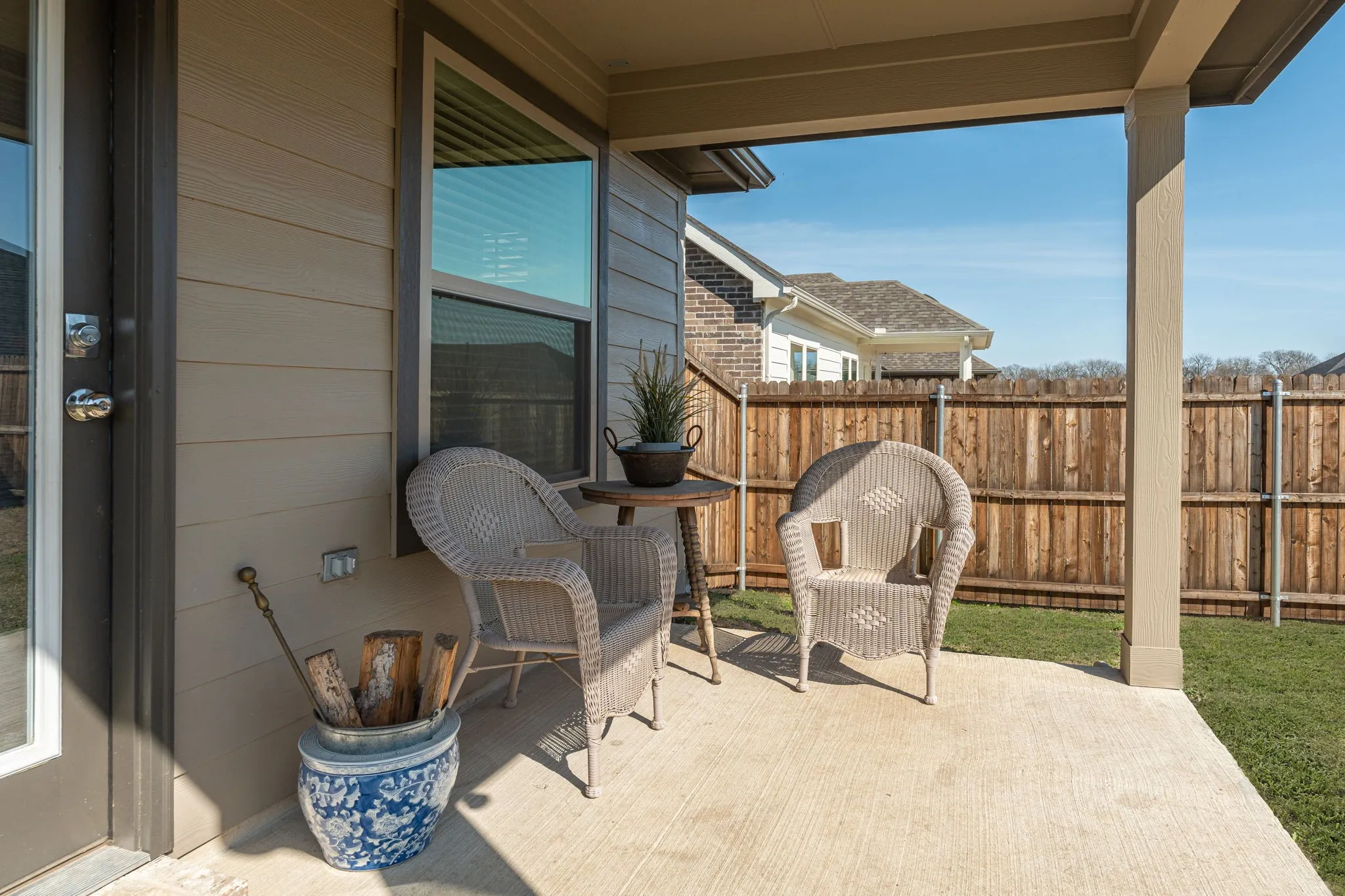 Single Family Residence For Rent in Collin County , 471 Crystal Clear Lane, Princeton, Texas 75407, 4 Bedroom, 2 Bathroom, 2 Garage spaces, 1,810 Sqft, built in 2020, mls#21409164, Real Estate Agent in Princeton, Homes For Rent in Collin county, Homes For Rent in Princeton, Realtor in Princeton Texas, Real Estate Brokerage Independent Realty Texas, Luminita Cordes Realtor
