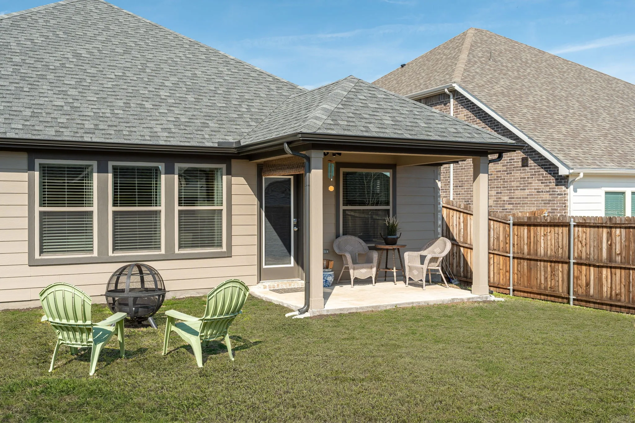 Single Family Residence For Rent in Collin County , 471 Crystal Clear Lane, Princeton, Texas 75407, 4 Bedroom, 2 Bathroom, 2 Garage spaces, 1,810 Sqft, built in 2020, mls#21409164, Real Estate Agent in Princeton, Homes For Rent in Collin county, Homes For Rent in Princeton, Realtor in Princeton Texas, Real Estate Brokerage Independent Realty Texas, Luminita Cordes Realtor