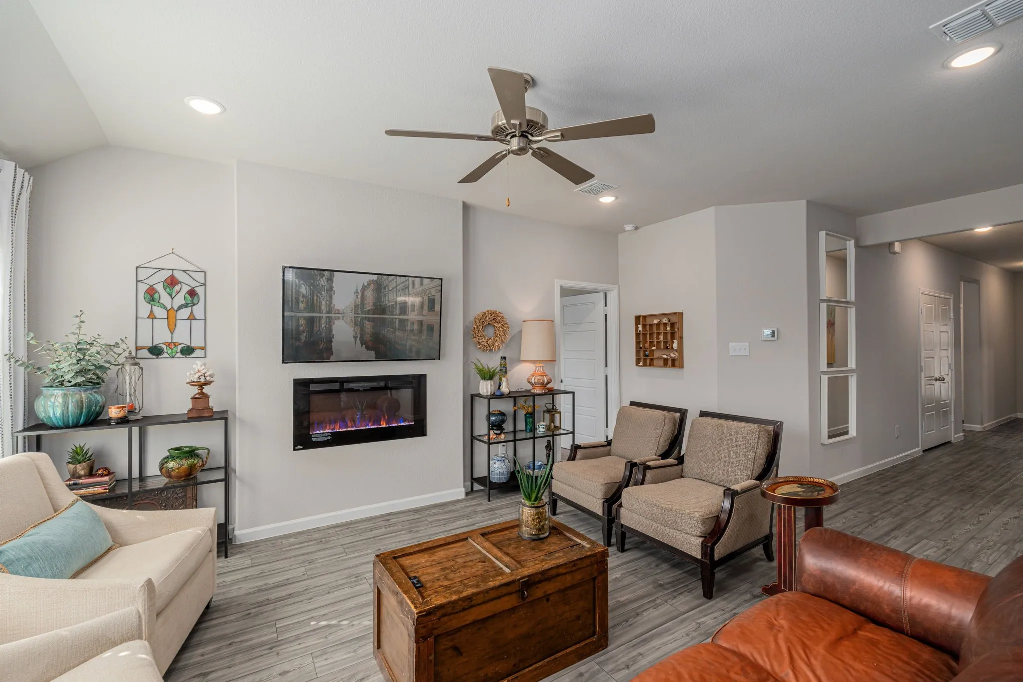 Single Family Residence For Rent in Collin County , 471 Crystal Clear Lane, Princeton, Texas 75407, 4 Bedroom, 2 Bathroom, 2 Garage spaces, 1,810 Sqft, built in 2020, mls#21409164, Real Estate Agent in Princeton, Homes For Rent in Collin county, Homes For Rent in Princeton, Realtor in Princeton Texas, Real Estate Brokerage Independent Realty Texas, Luminita Cordes Realtor