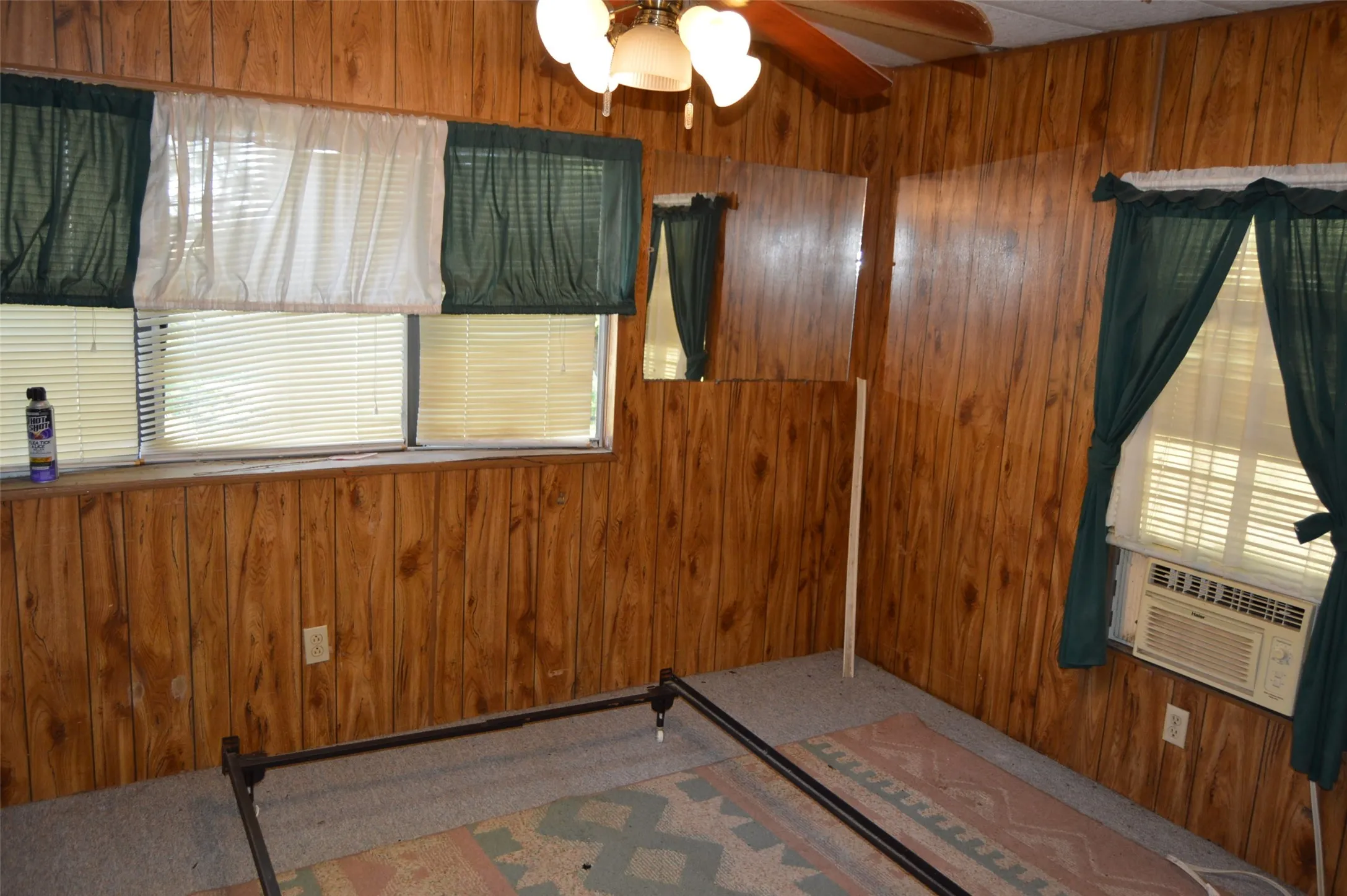 Mobile Home For Sale in Hunt County , 3345 County Road 1125, Farmersville, Texas 75442, 3 Bedroom, 2 Bathroom, 2 Garage spaces, 1,064 Sqft, built in 1980, mls#21409136, Real Estate Agent in Farmersville, Homes For Sale in Hunt county, Homes For Sale in Farmersville, Realtor in Farmersville Texas, Real Estate Brokerage Independent Realty Texas, Luminita Cordes Realtor