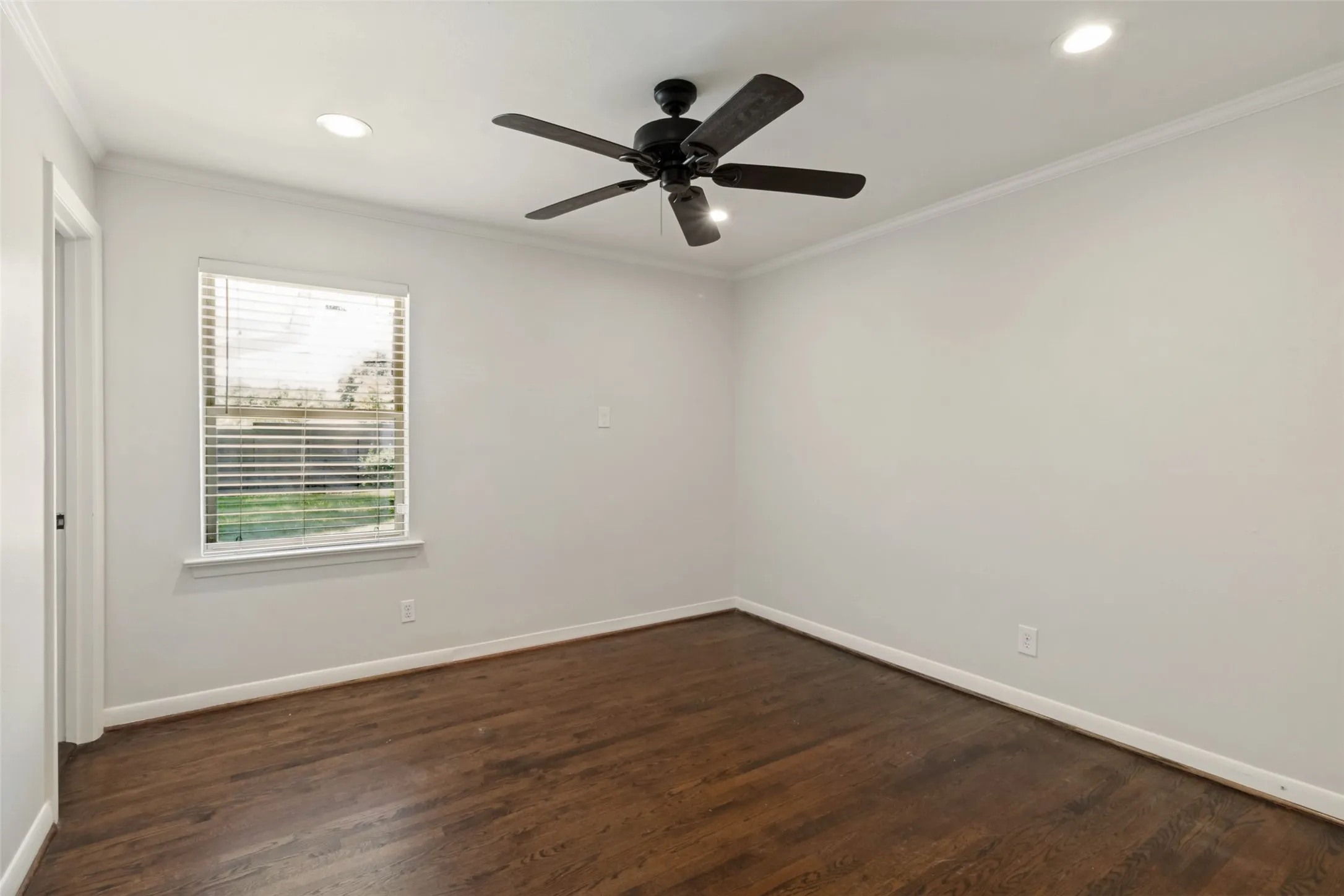 Single Family Residence For Rent in Dallas County , 6908 Lavendale, Dallas, Texas 75230, 4 Bedroom, 3 Bathroom, 2 Garage spaces, 2,786 Sqft, built in 1954, mls#21409171, Real Estate Agent in Dallas, Homes For Rent in Dallas county, Homes For Rent in Dallas, Realtor in Dallas Texas, Real Estate Brokerage Independent Realty Texas, Luminita Cordes Realtor