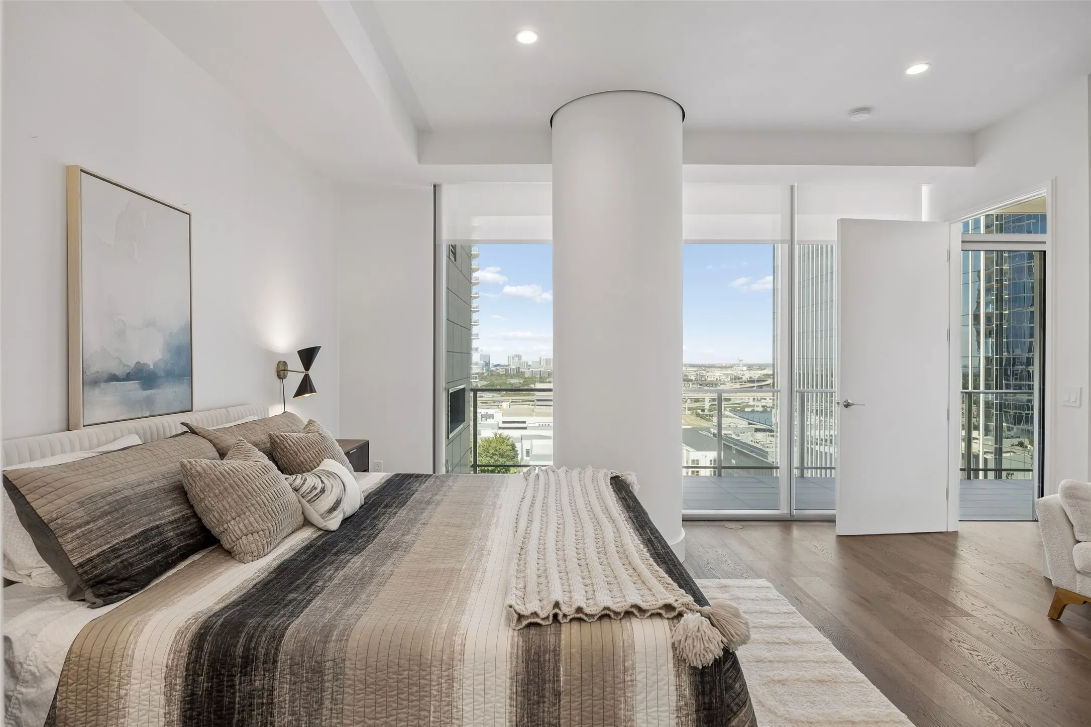 Condominium For Sale in Collin County , 7901 Windrose Avenue 1403, Plano, Texas 75024, 2 Bedroom, 3 Bathroom, 2 Garage spaces, 1,834 Sqft, built in 2019, mls#21409172, Real Estate Agent in Plano, Homes For Sale in Collin county, Homes For Sale in Plano, Realtor in Plano Texas, Real Estate Brokerage Independent Realty Texas, Luminita Cordes Realtor