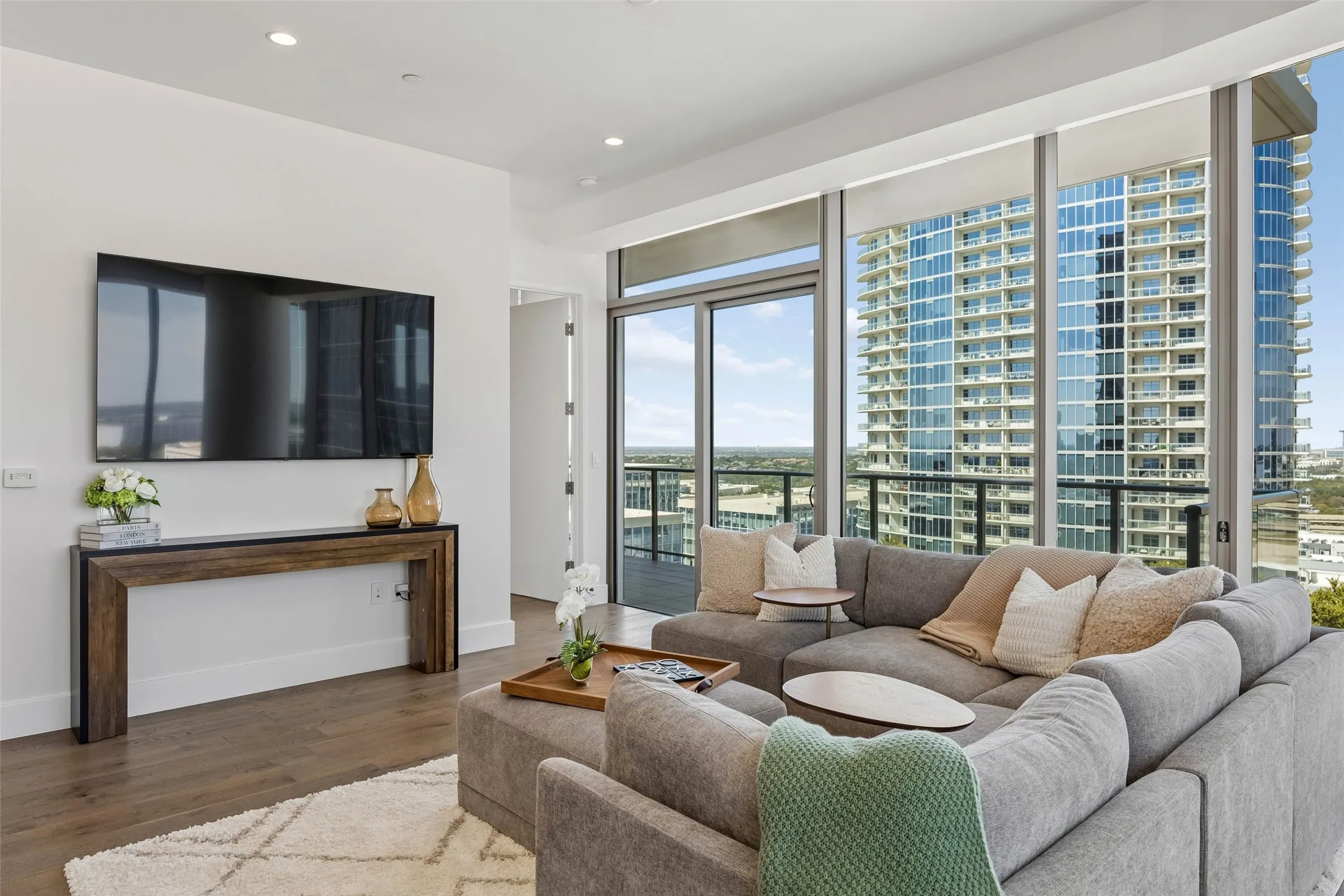Condominium For Sale in Collin County , 7901 Windrose Avenue 1403, Plano, Texas 75024, 2 Bedroom, 3 Bathroom, 2 Garage spaces, 1,834 Sqft, built in 2019, mls#21409172, Real Estate Agent in Plano, Homes For Sale in Collin county, Homes For Sale in Plano, Realtor in Plano Texas, Real Estate Brokerage Independent Realty Texas, Luminita Cordes Realtor