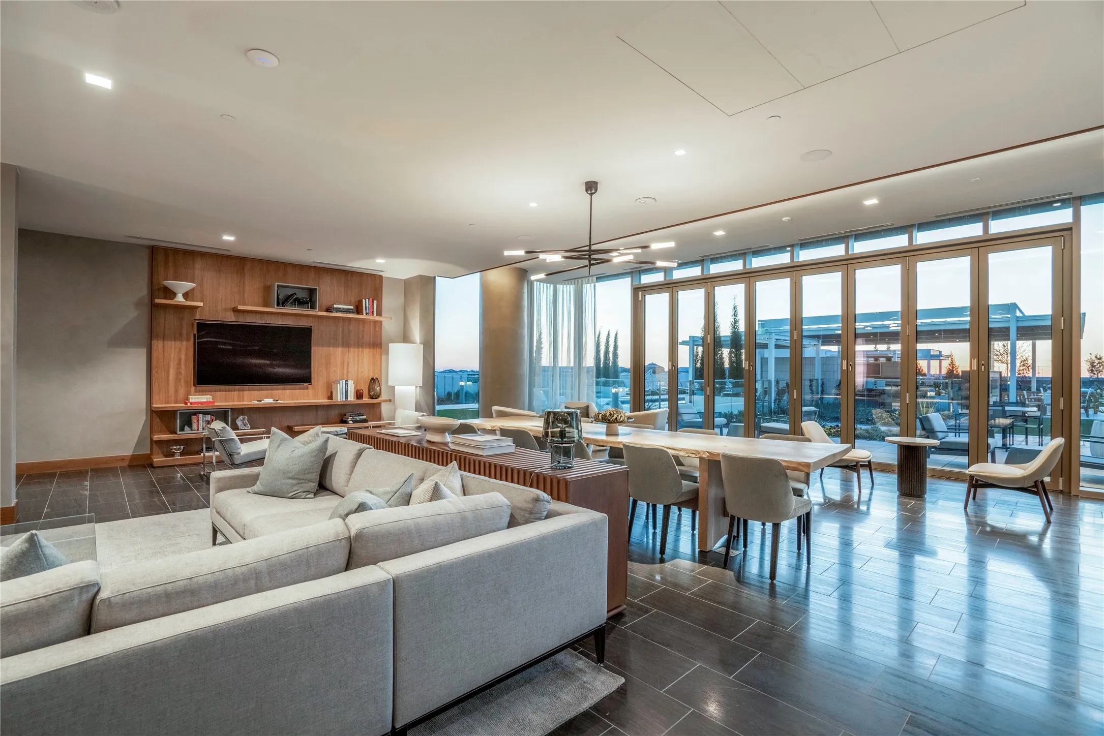Condominium For Sale in Collin County , 7901 Windrose Avenue 1403, Plano, Texas 75024, 2 Bedroom, 3 Bathroom, 2 Garage spaces, 1,834 Sqft, built in 2019, mls#21409172, Real Estate Agent in Plano, Homes For Sale in Collin county, Homes For Sale in Plano, Realtor in Plano Texas, Real Estate Brokerage Independent Realty Texas, Luminita Cordes Realtor