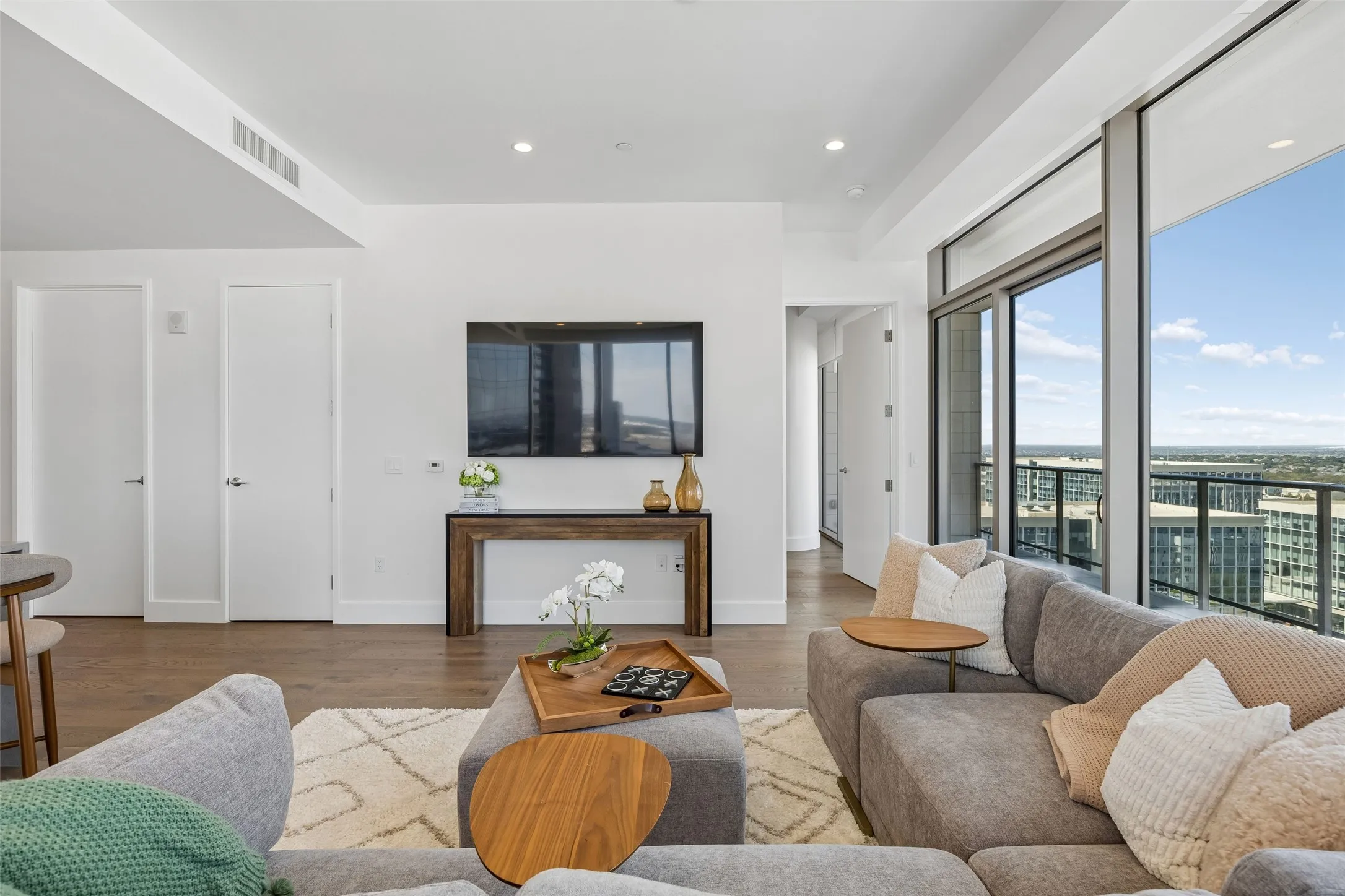 Condominium For Sale in Collin County , 7901 Windrose Avenue 1403, Plano, Texas 75024, 2 Bedroom, 3 Bathroom, 2 Garage spaces, 1,834 Sqft, built in 2019, mls#21409172, Real Estate Agent in Plano, Homes For Sale in Collin county, Homes For Sale in Plano, Realtor in Plano Texas, Real Estate Brokerage Independent Realty Texas, Luminita Cordes Realtor