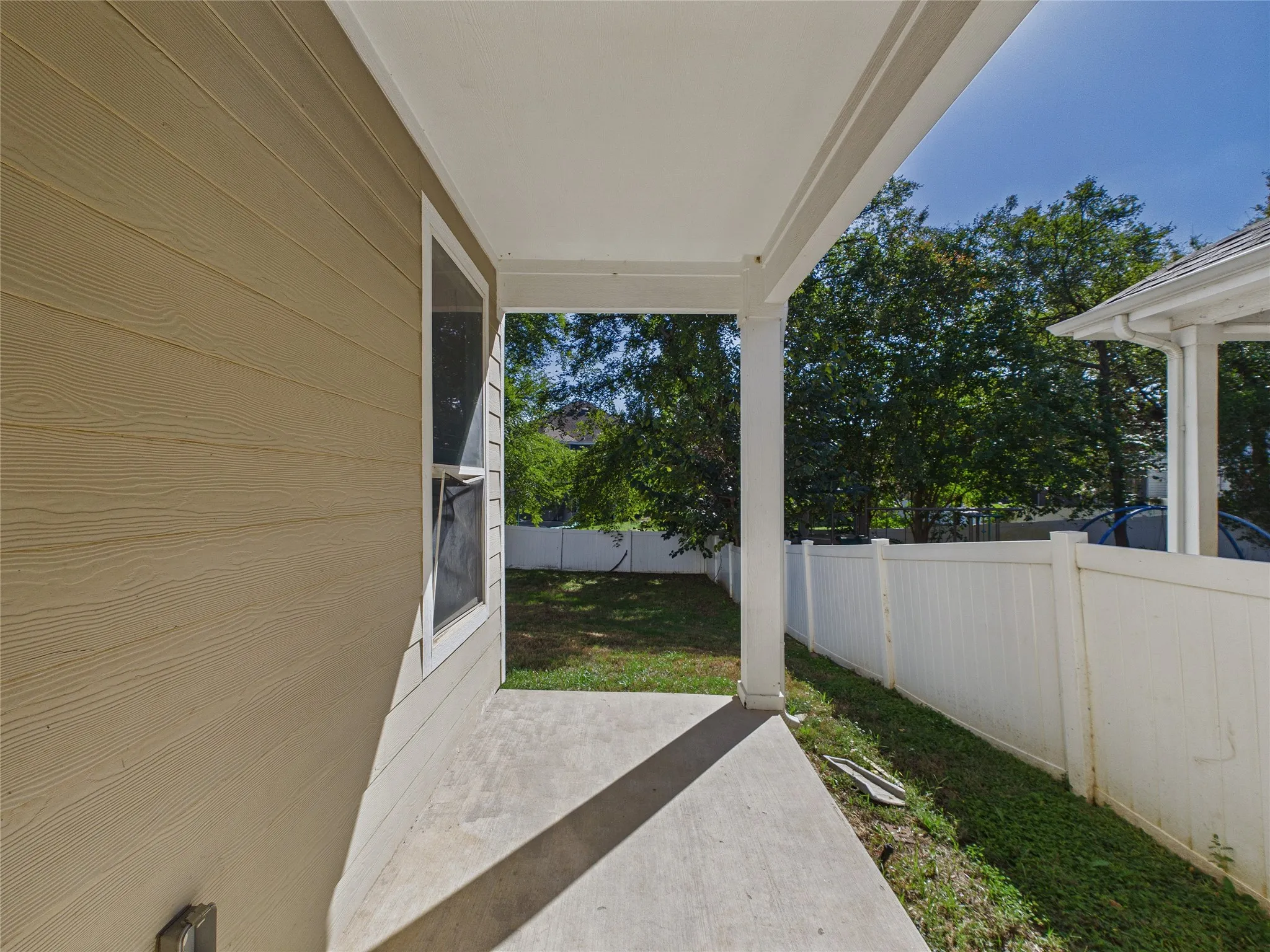 Single Family Residence For Sale in Denton County , 10024 Concord Drive, Providence Village, Texas 76227, 5 Bedroom, 3 Bathroom, 2 Garage spaces, 3,995 Sqft, built in 2012, mls#21409174, Real Estate Agent in Providence Village, Homes For Sale in Denton county, Homes For Sale in Providence Village, Realtor in Providence Village Texas, Real Estate Brokerage Independent Realty Texas, Luminita Cordes Realtor