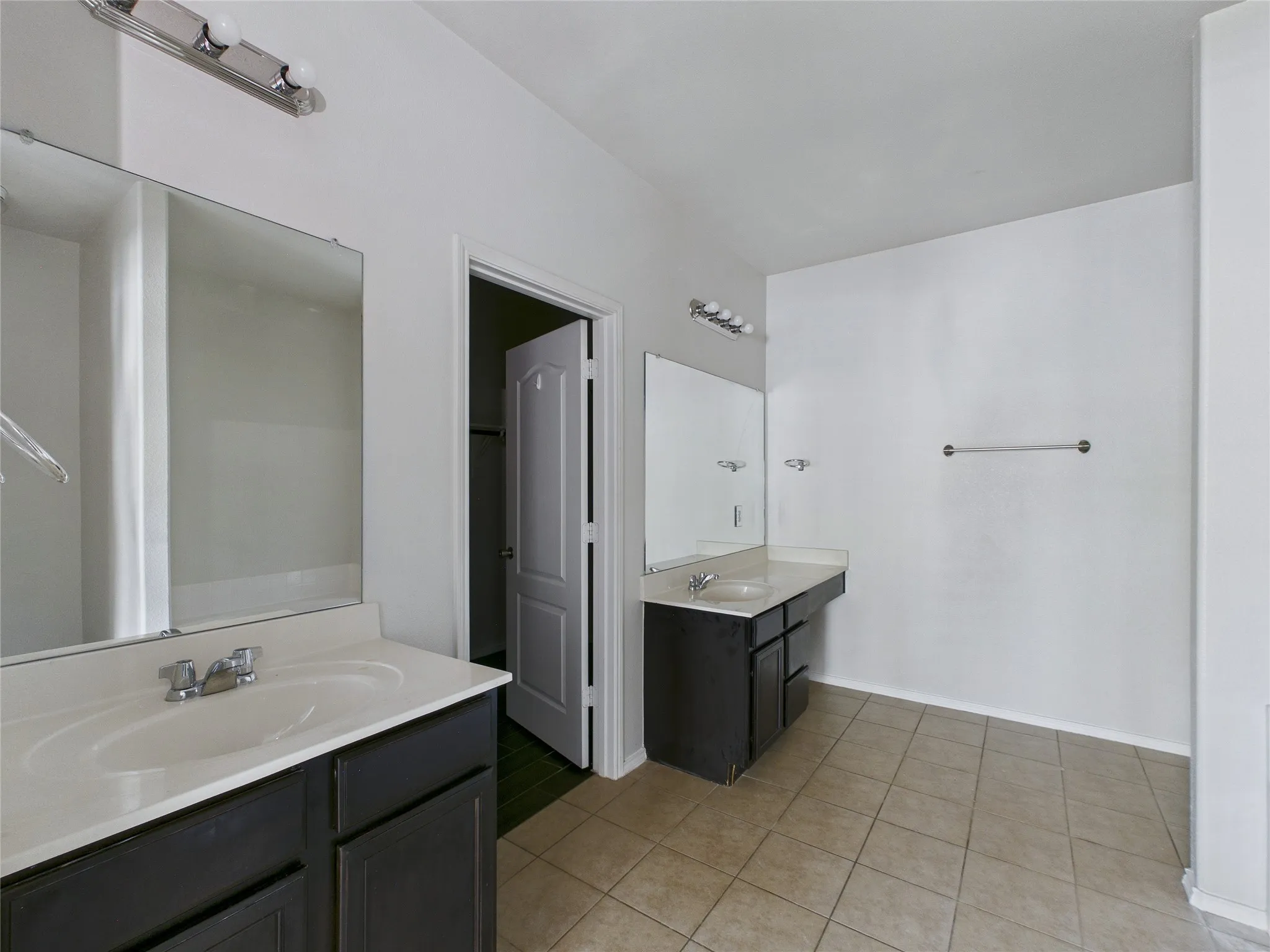Single Family Residence For Sale in Denton County , 10024 Concord Drive, Providence Village, Texas 76227, 5 Bedroom, 3 Bathroom, 2 Garage spaces, 3,995 Sqft, built in 2012, mls#21409174, Real Estate Agent in Providence Village, Homes For Sale in Denton county, Homes For Sale in Providence Village, Realtor in Providence Village Texas, Real Estate Brokerage Independent Realty Texas, Luminita Cordes Realtor