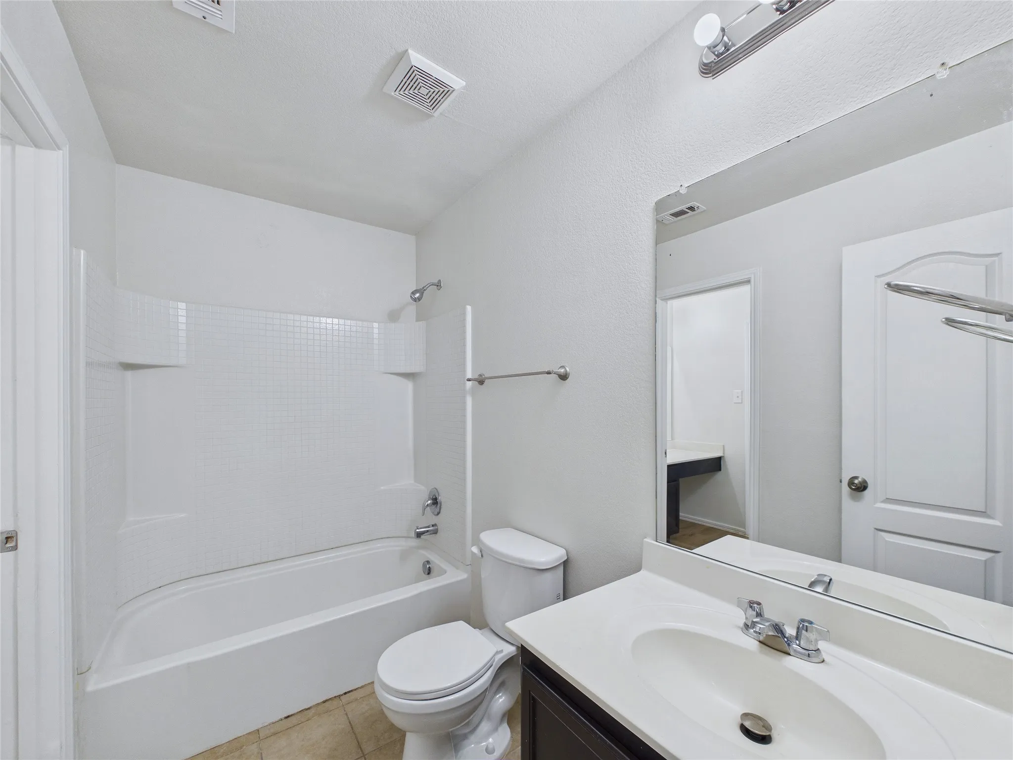 Single Family Residence For Sale in Denton County , 10024 Concord Drive, Providence Village, Texas 76227, 5 Bedroom, 3 Bathroom, 2 Garage spaces, 3,995 Sqft, built in 2012, mls#21409174, Real Estate Agent in Providence Village, Homes For Sale in Denton county, Homes For Sale in Providence Village, Realtor in Providence Village Texas, Real Estate Brokerage Independent Realty Texas, Luminita Cordes Realtor