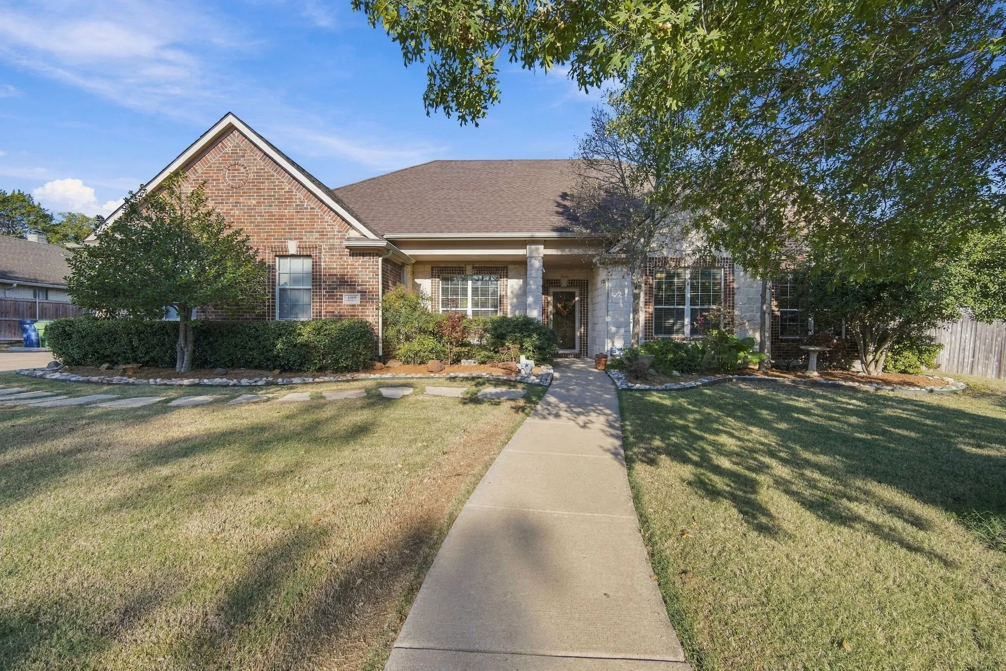 Single Family Residence For Sale