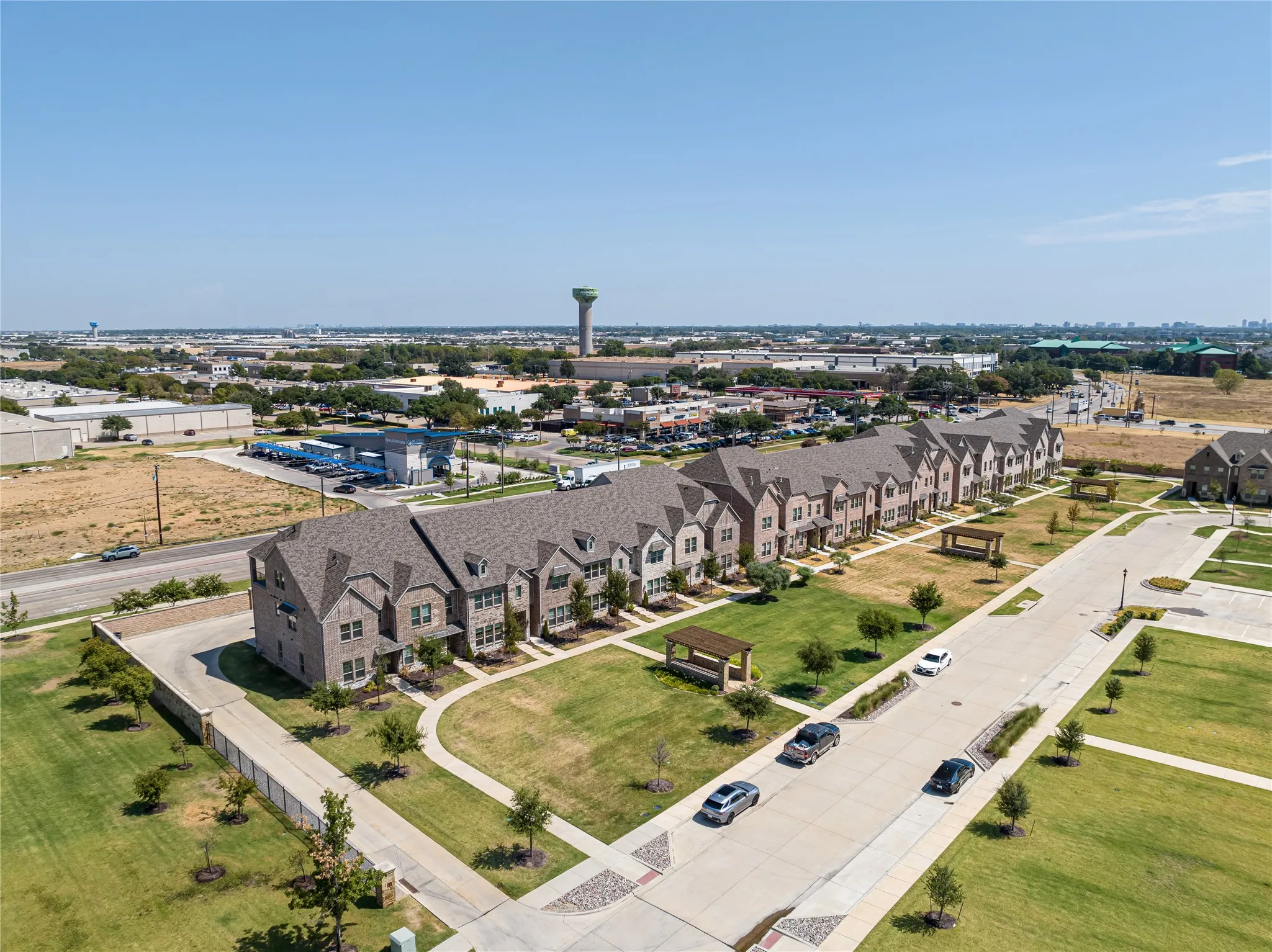 Townhouse For Rent in Dallas County , 1451 Perrin Lane, Farmers Branch, Texas 75234, 3 Bedroom, 3 Bathroom, 2 Garage spaces, 1,642 Sqft, built in 2019, mls#21408905, Real Estate Agent in Farmers Branch, Homes For Rent in Dallas county, Homes For Rent in Farmers Branch, Realtor in Farmers Branch Texas, Real Estate Brokerage Independent Realty Texas, Luminita Cordes Realtor