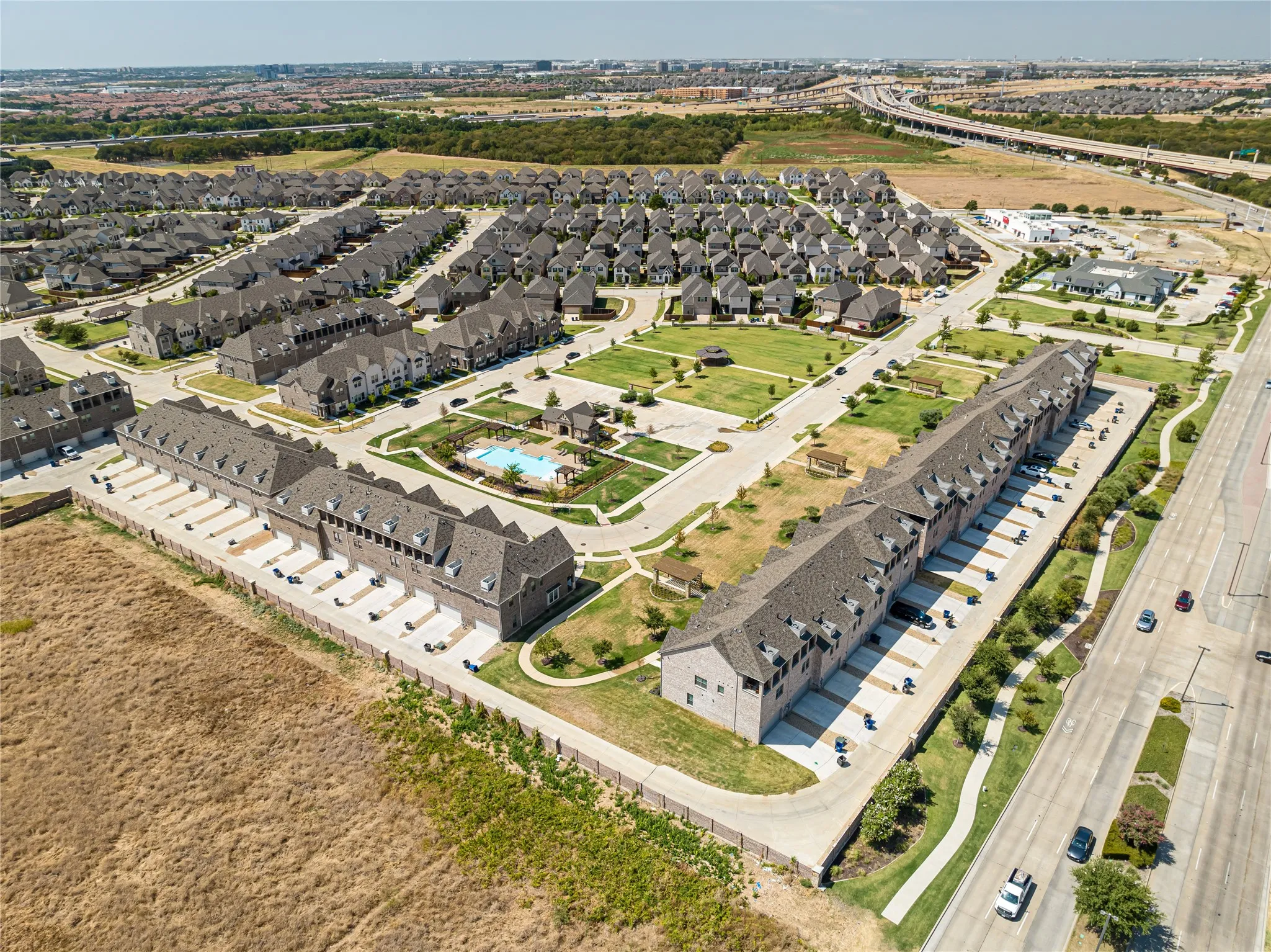 Townhouse For Rent in Dallas County , 1451 Perrin Lane, Farmers Branch, Texas 75234, 3 Bedroom, 3 Bathroom, 2 Garage spaces, 1,642 Sqft, built in 2019, mls#21408905, Real Estate Agent in Farmers Branch, Homes For Rent in Dallas county, Homes For Rent in Farmers Branch, Realtor in Farmers Branch Texas, Real Estate Brokerage Independent Realty Texas, Luminita Cordes Realtor
