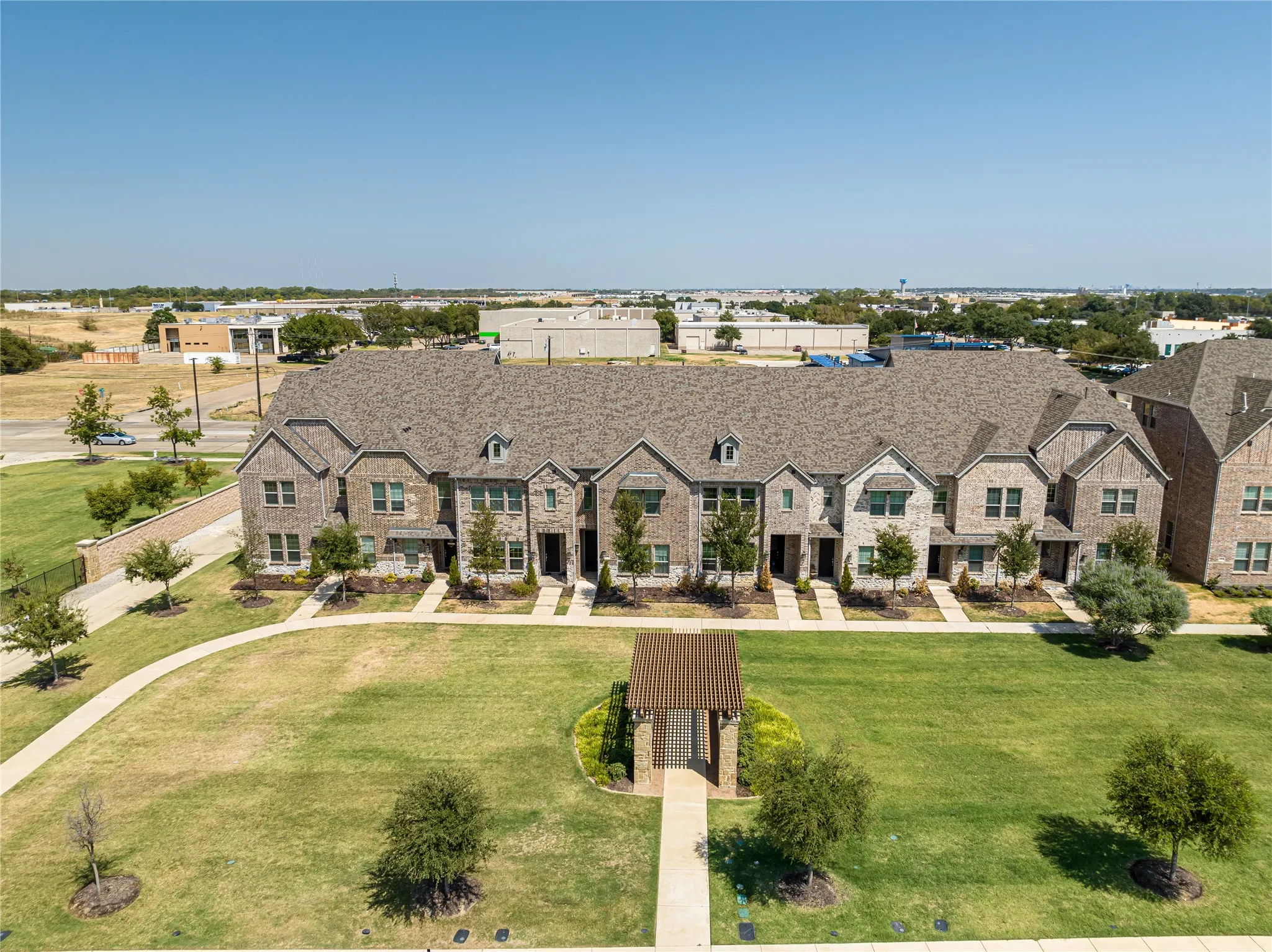 Townhouse For Rent in Dallas County , 1451 Perrin Lane, Farmers Branch, Texas 75234, 3 Bedroom, 3 Bathroom, 2 Garage spaces, 1,642 Sqft, built in 2019, mls#21408905, Real Estate Agent in Farmers Branch, Homes For Rent in Dallas county, Homes For Rent in Farmers Branch, Realtor in Farmers Branch Texas, Real Estate Brokerage Independent Realty Texas, Luminita Cordes Realtor