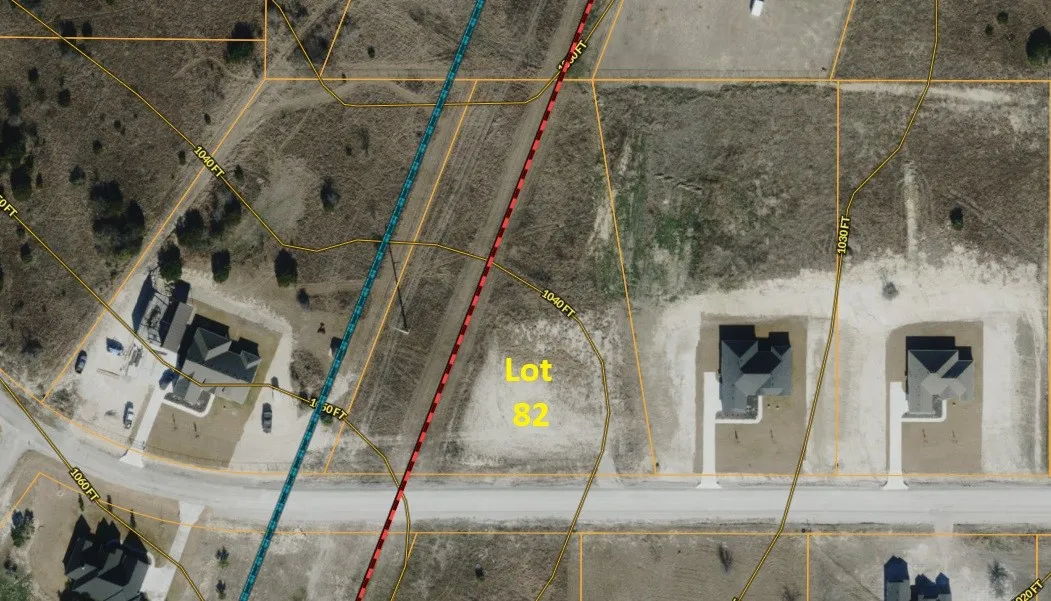 Plat map. Identifying lot 82 and surrounding parcels within the property