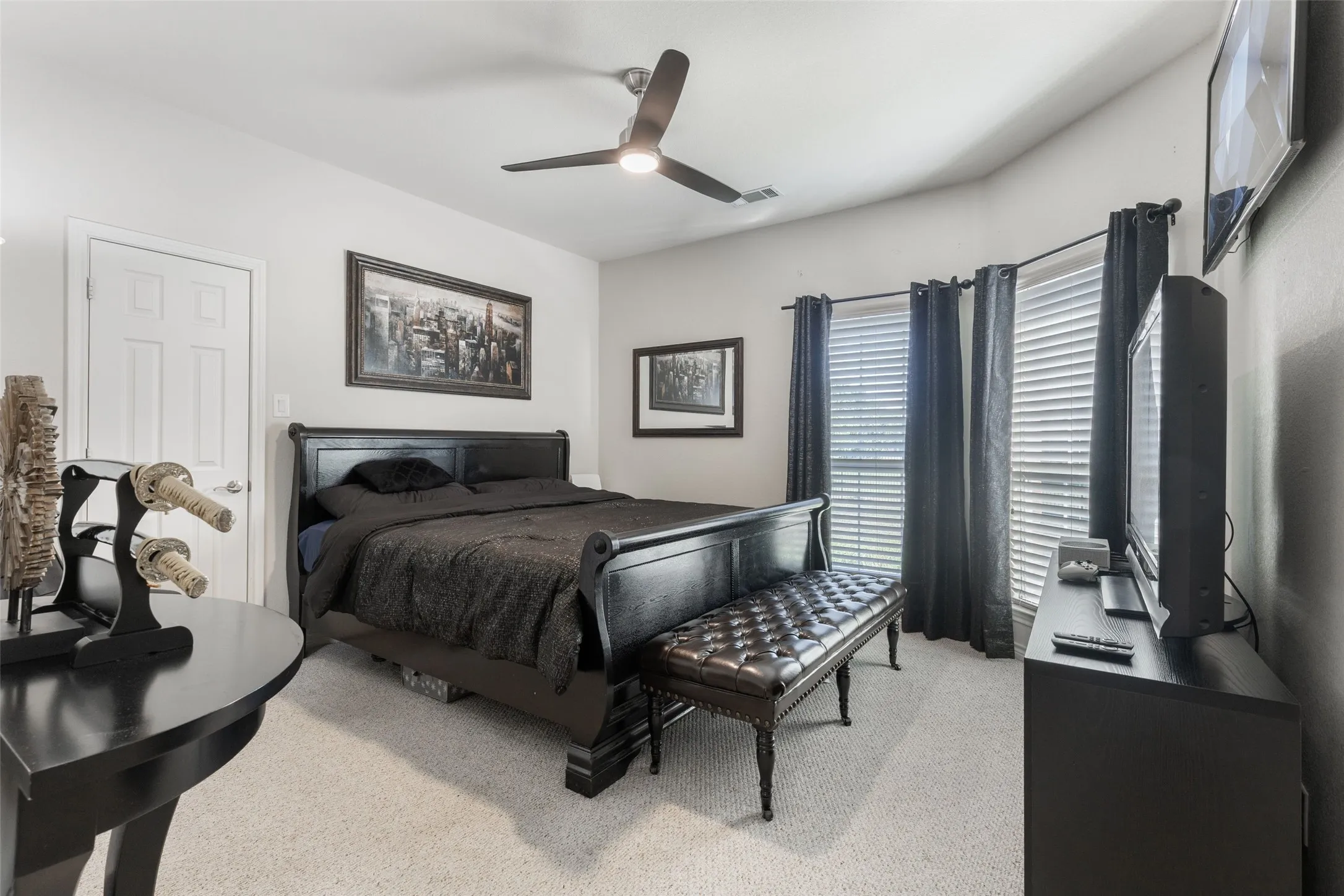 Single Family Residence For Sale in Dallas County , 10206 Broadmoor Lane, Rowlett, Texas 75089, 5 Bedroom, 4 Bathroom, 3 Garage spaces, 4,074 Sqft, built in 2005, mls#21409131, Real Estate Agent in Rowlett, Homes For Sale in Dallas county, Homes For Sale in Rowlett, Realtor in Rowlett Texas, Real Estate Brokerage Independent Realty Texas, Luminita Cordes Realtor