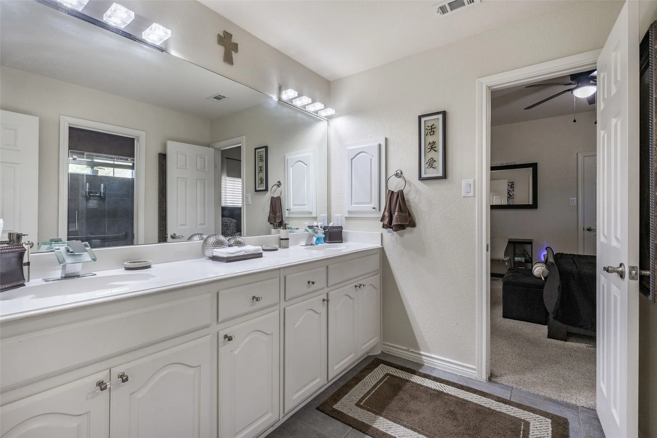 Single Family Residence For Sale in Dallas County , 10206 Broadmoor Lane, Rowlett, Texas 75089, 5 Bedroom, 4 Bathroom, 3 Garage spaces, 4,074 Sqft, built in 2005, mls#21409131, Real Estate Agent in Rowlett, Homes For Sale in Dallas county, Homes For Sale in Rowlett, Realtor in Rowlett Texas, Real Estate Brokerage Independent Realty Texas, Luminita Cordes Realtor