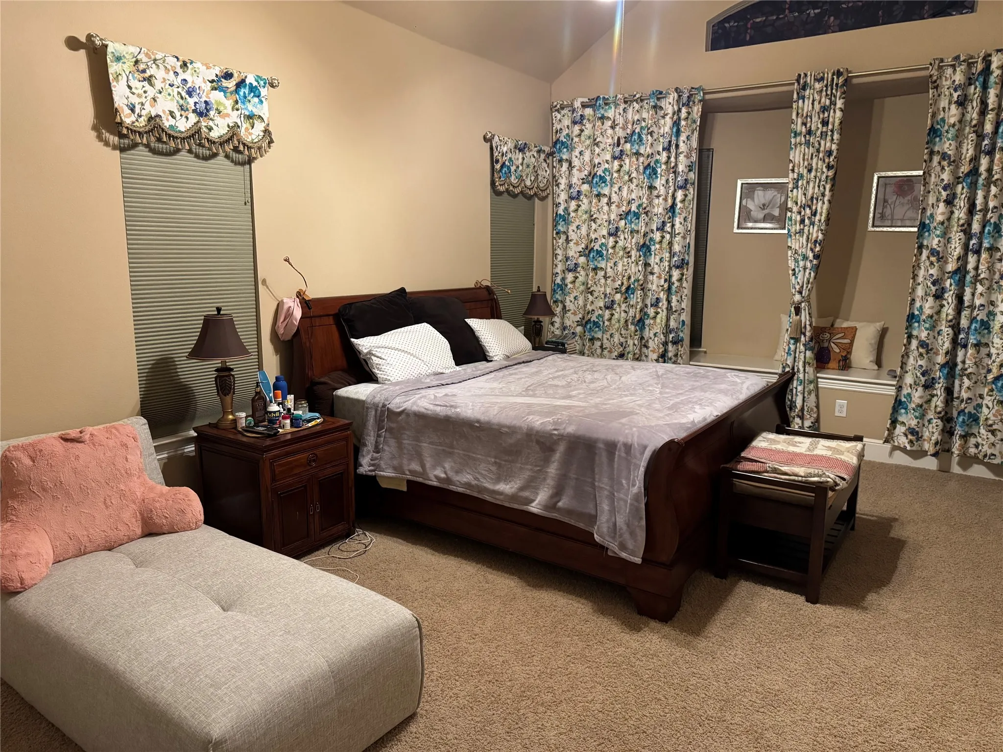 Single Family Residence For Rent in Collin County , 1209 Avondale Drive, Murphy, Texas 75094, 5 Bedroom, 5 Bathroom, 2 Garage spaces, 5,012 Sqft, built in 2009, mls#21394125, Real Estate Agent in Murphy, Homes For Rent in Collin county, Homes For Rent in Murphy, Realtor in Murphy Texas, Real Estate Brokerage Independent Realty Texas, Luminita Cordes Realtor