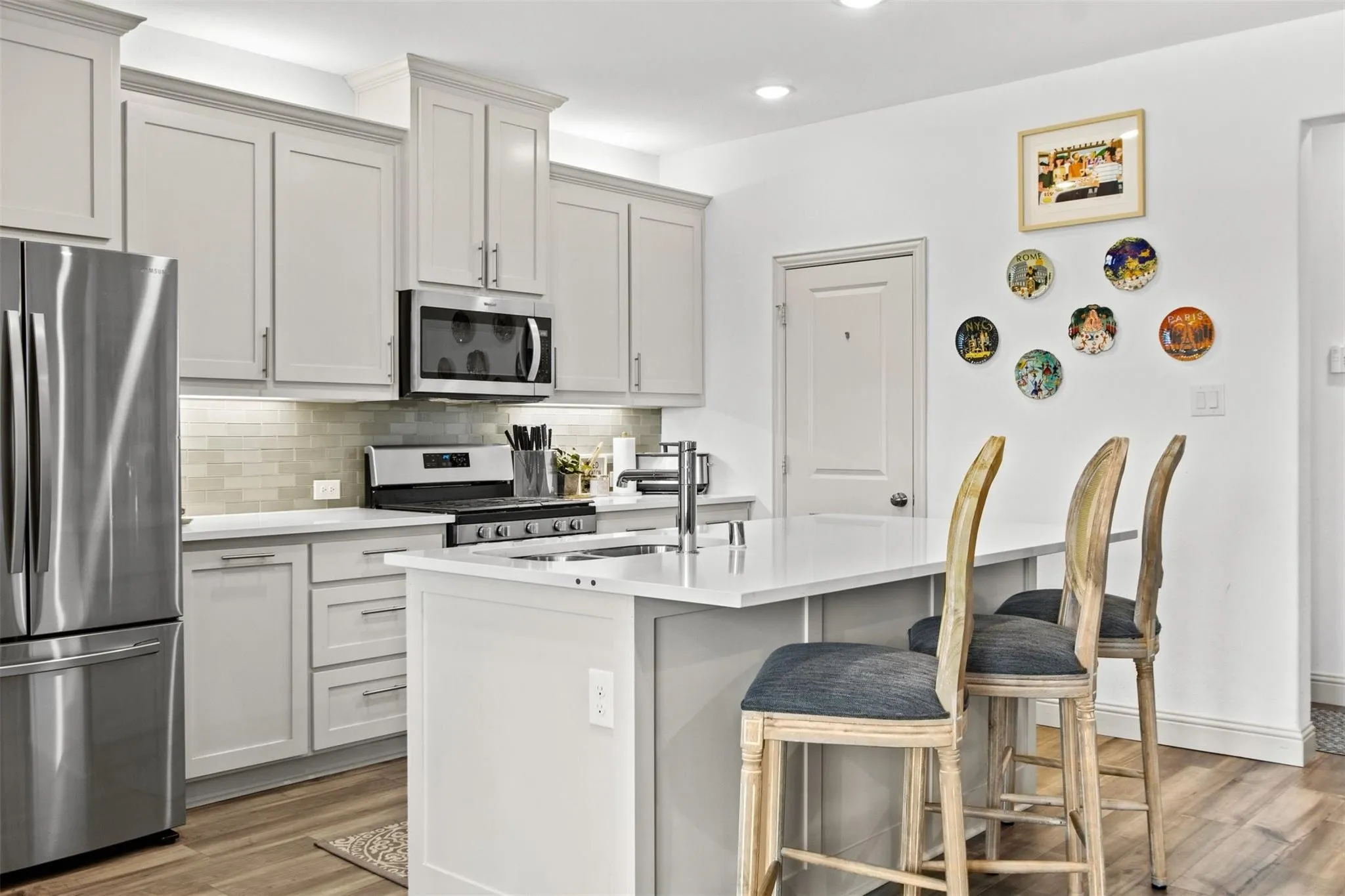 Single Family Residence For Rent in Collin County , 7265 Sacaton Trail, Frisco, Texas 75033, 3 Bedroom, 3 Bathroom, 2 Garage spaces, 1,937 Sqft, built in 2021, mls#21409203, Real Estate Agent in Frisco, Homes For Rent in Collin county, Homes For Rent in Frisco, Realtor in Frisco Texas, Real Estate Brokerage Independent Realty Texas, Luminita Cordes Realtor