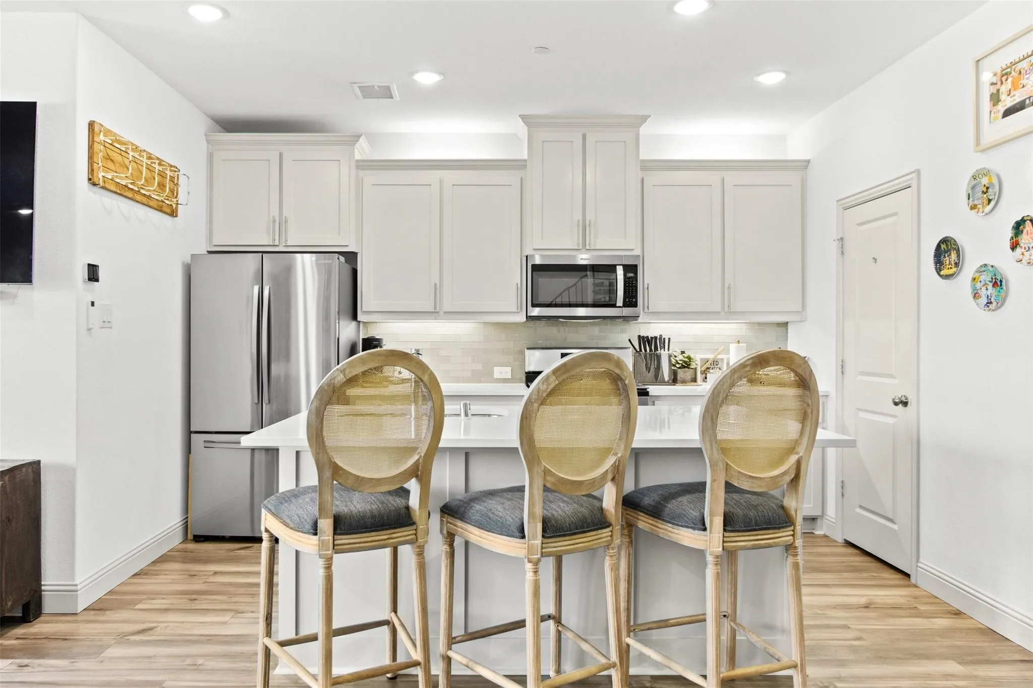 Single Family Residence For Rent in Collin County , 7265 Sacaton Trail, Frisco, Texas 75033, 3 Bedroom, 3 Bathroom, 2 Garage spaces, 1,937 Sqft, built in 2021, mls#21409203, Real Estate Agent in Frisco, Homes For Rent in Collin county, Homes For Rent in Frisco, Realtor in Frisco Texas, Real Estate Brokerage Independent Realty Texas, Luminita Cordes Realtor