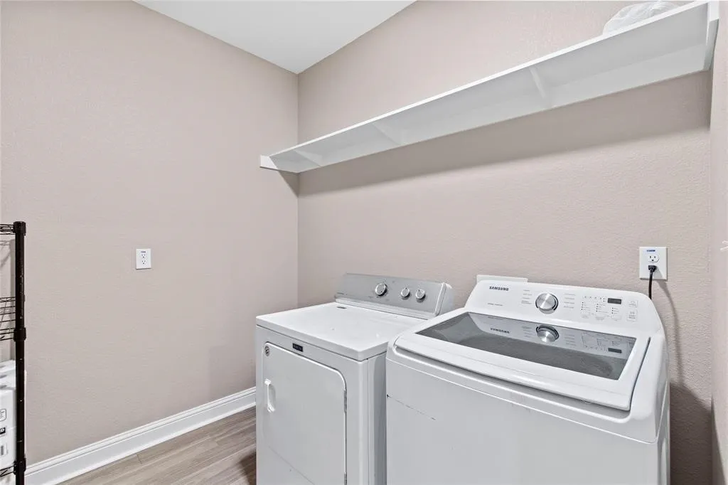 Townhouse For Sale in Collin County , 1009 Debby Court, Wylie, Texas 75098, 3 Bedroom, 3 Bathroom, 2 Garage spaces, 1,956 Sqft, built in 2022, mls#21409208, Real Estate Agent in Wylie, Homes For Sale in Collin county, Homes For Sale in Wylie, Realtor in Wylie Texas, Real Estate Brokerage Independent Realty Texas, Luminita Cordes Realtor