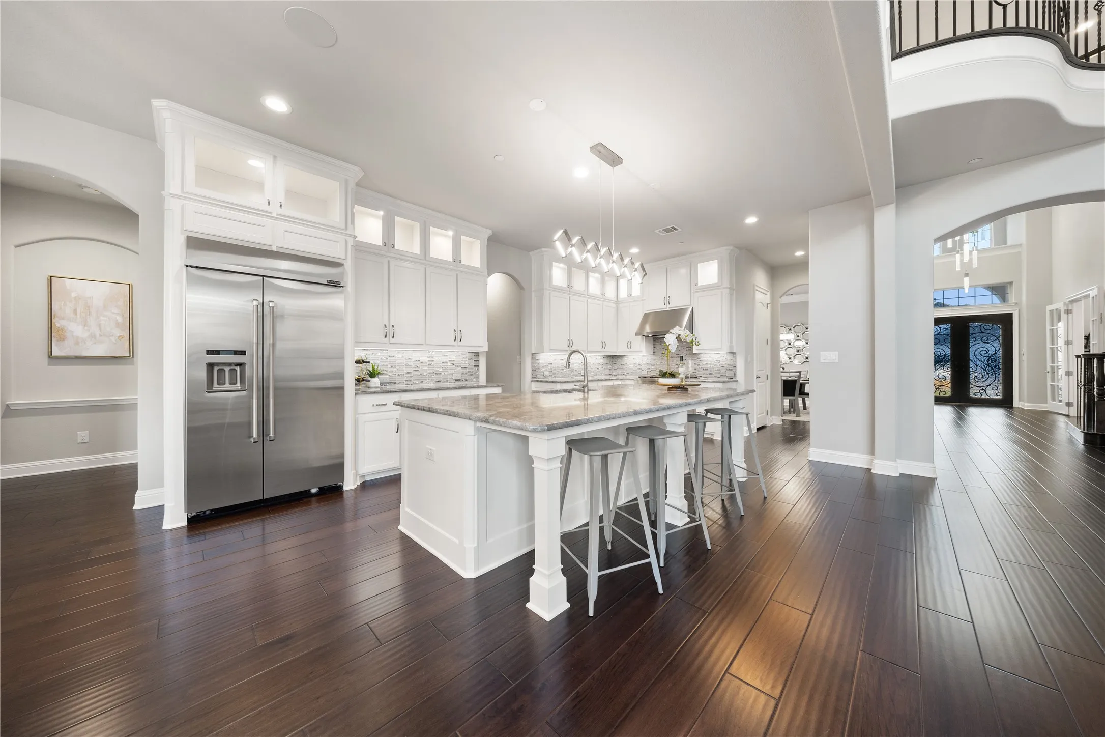 Single Family Residence For Sale in Denton County , 1207 Holford Drive, Frisco, Texas 75036, 5 Bedroom, 5 Bathroom, 4 Garage spaces, 5,652 Sqft, built in 2017, mls#21407516, Real Estate Agent in Frisco, Homes For Sale in Denton county, Homes For Sale in Frisco, Realtor in Frisco Texas, Real Estate Brokerage Independent Realty Texas, Luminita Cordes Realtor